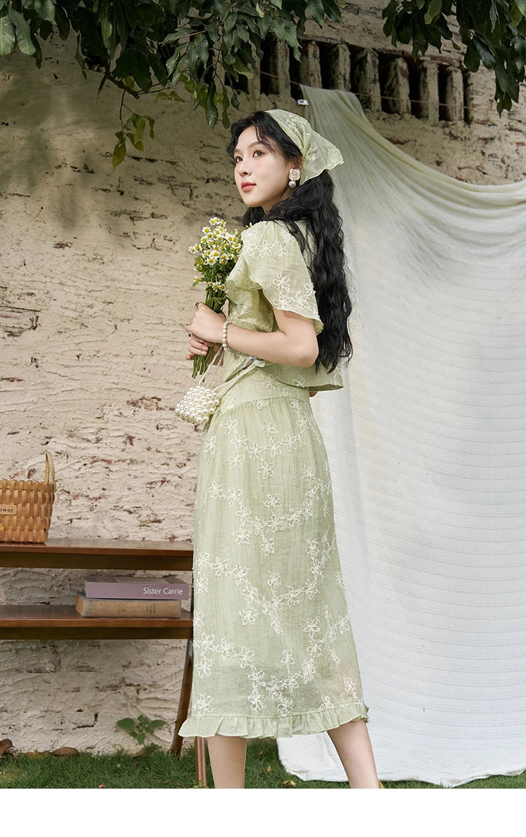 MISHOW Chinese Green Stand Collar Lotus Leaf Overlapping Sleeve Top Hem Stringy Selvedge Skirt Separately 2024 Summer MXD22X1388