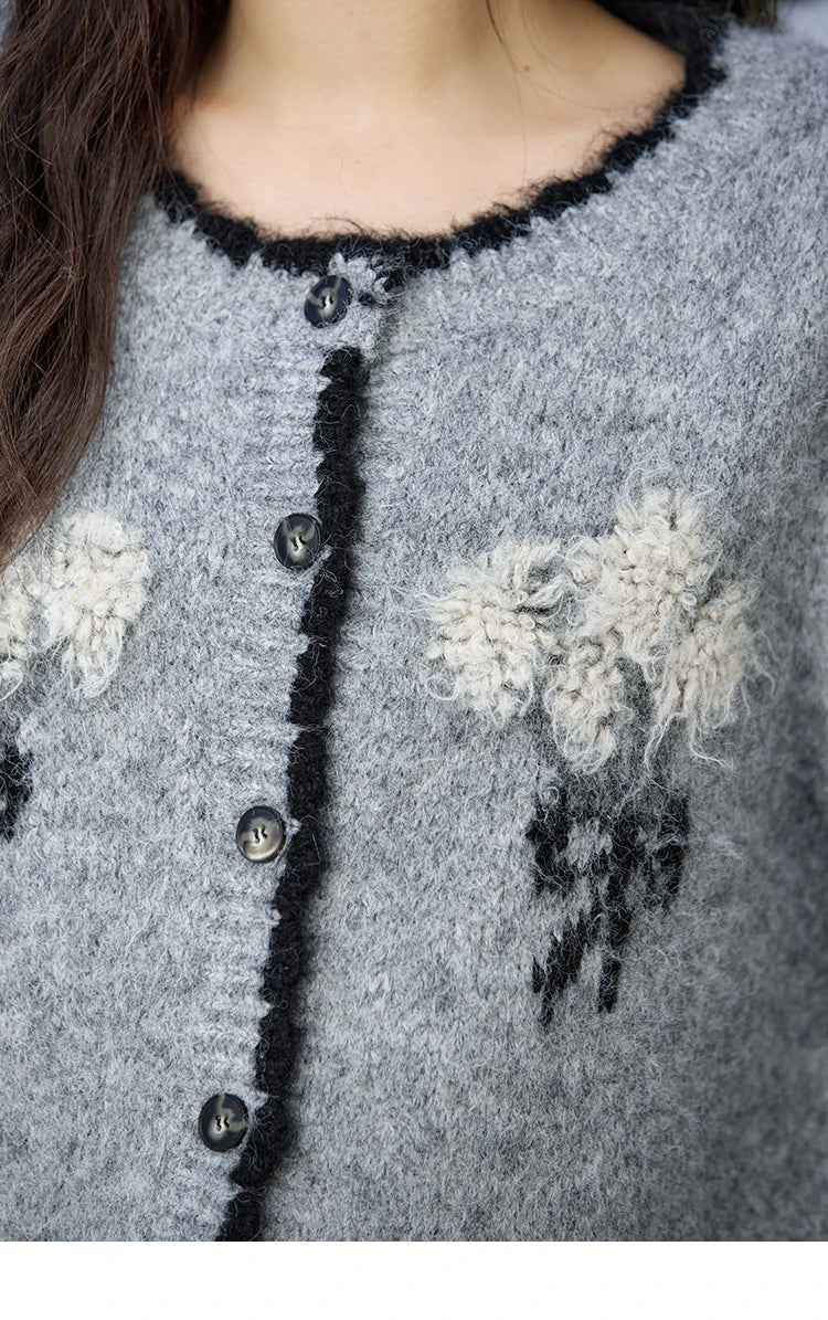 MISHOW Wool Blend Knitted Cardigan Pure Bouquet Embroidery Sweater Women Color Clash Design Soft Warm Regular Fit Top MXD54Z0951