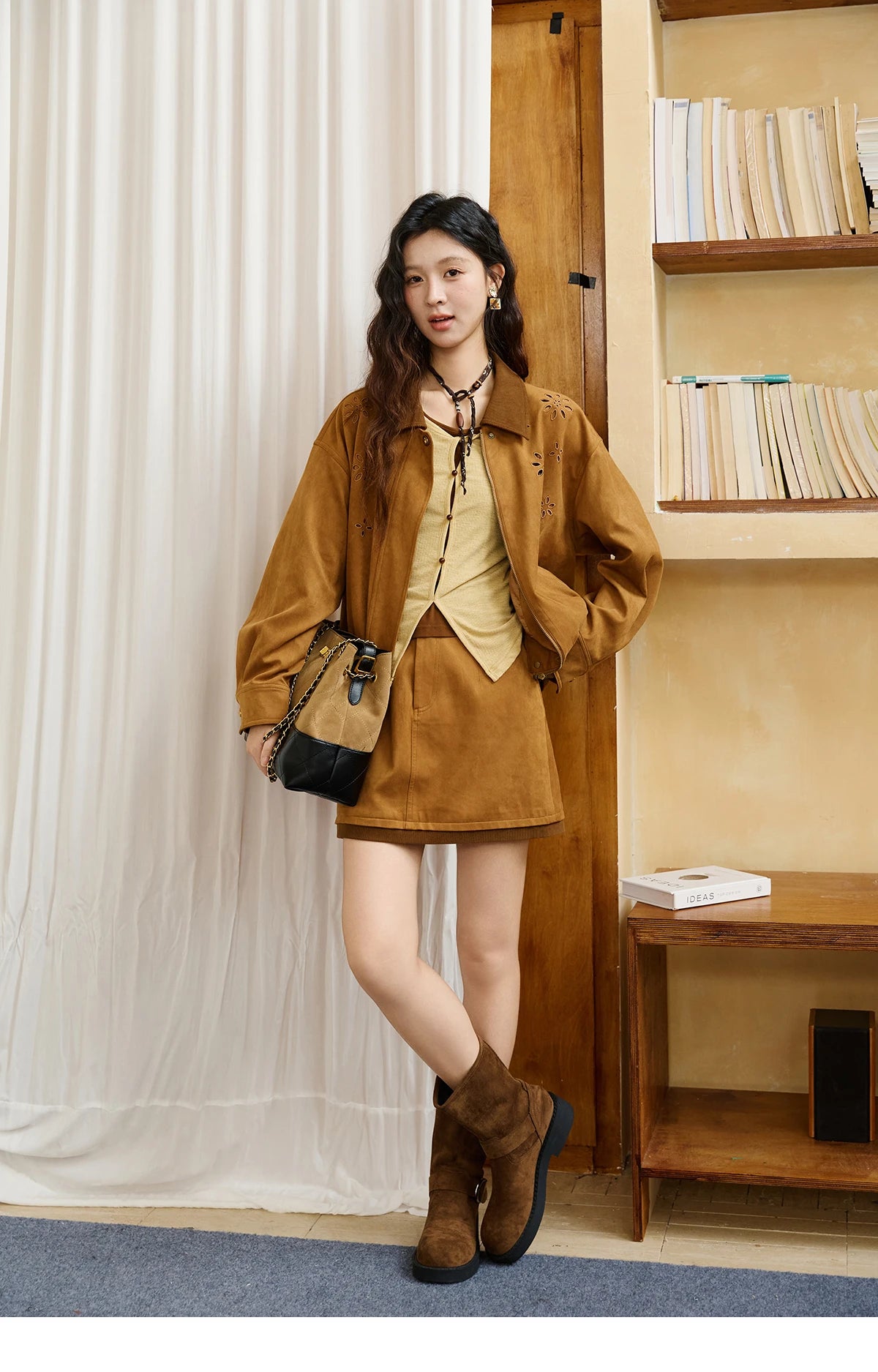MISHOW Skirt Two Piece Set for Woamn 2025 Retro Corduroy Cutout Lapel Jacket Mini Skirt Autumn Women's Clothing Set MXE47T0745