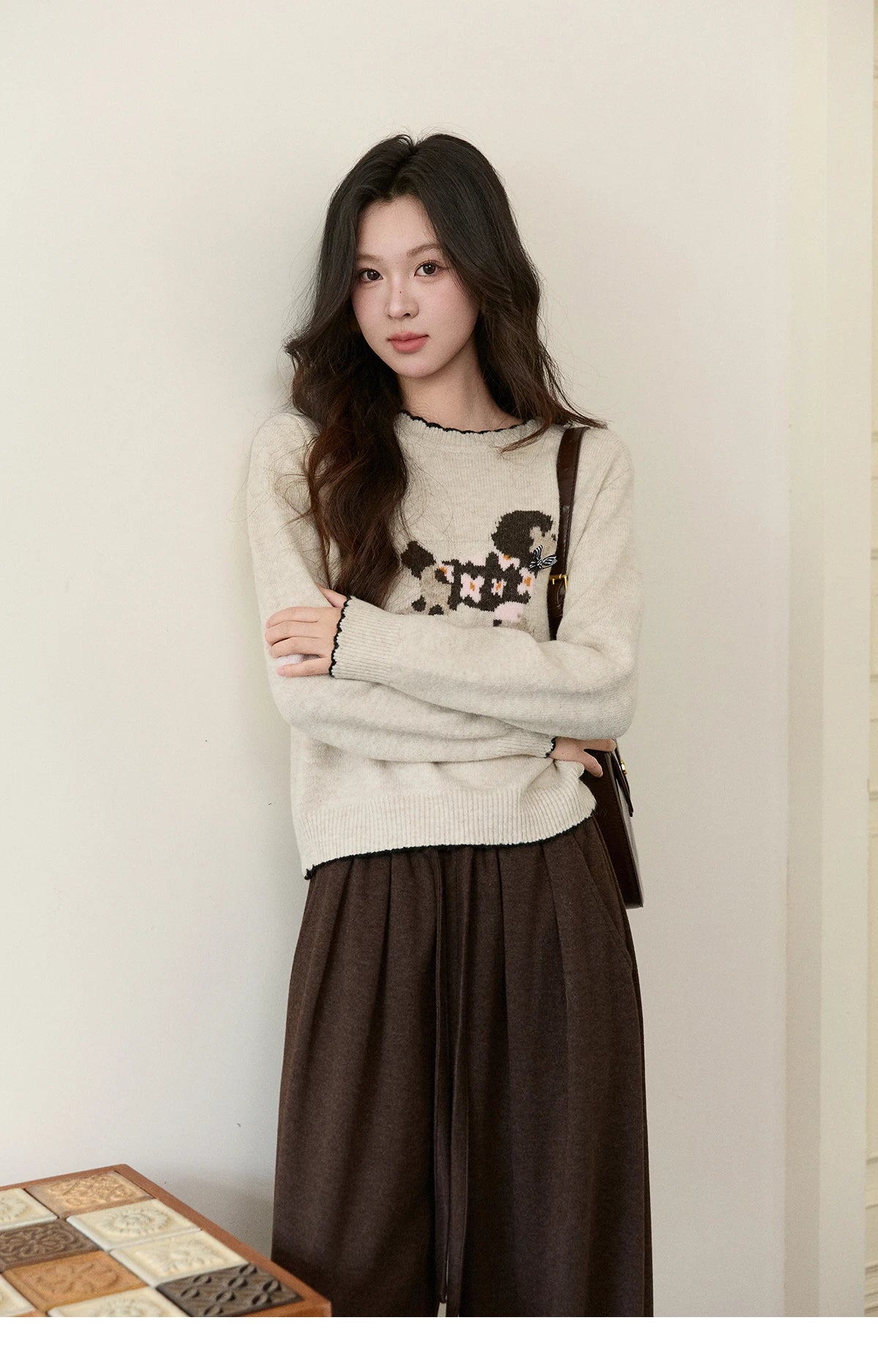 MISHOW Women's Burgundy Knitted Sweater 2025 Winter Poodle Pattern Ruffled Trim Crew Neck Sweater Warm Pullover Tops MXE93Z2949