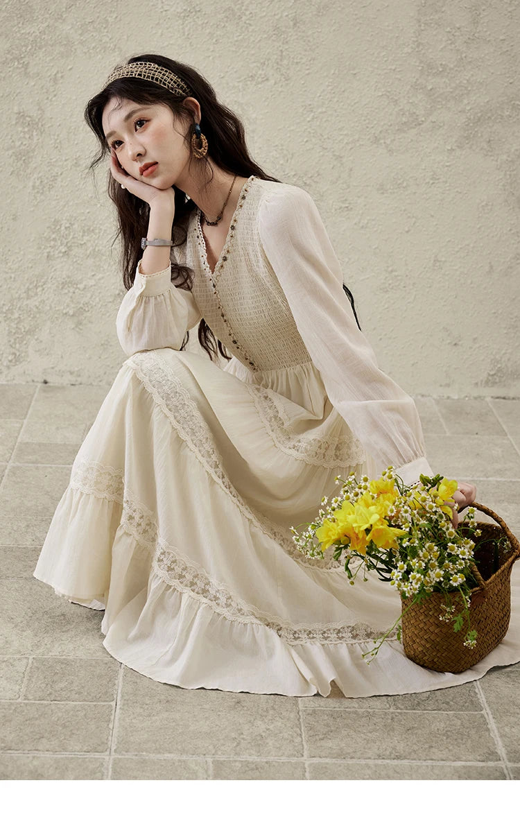 MISHOW Apricot Vacation Dress for Women Spring 100 Cotton Splicing Lace Retro Dress V-neck Waist Slim Long Dresses MXE16L2168