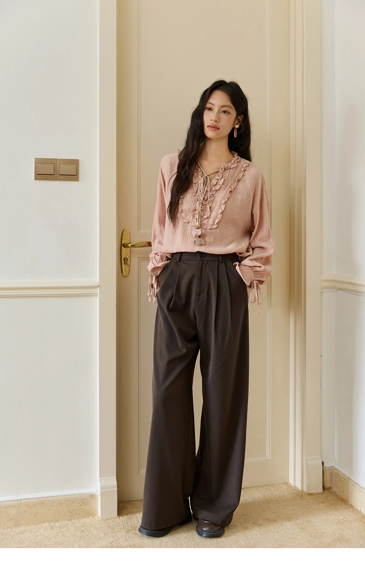 MISHOW Women's Solid Wide-leg Pants 2025 Autumn Fashion Minimalist High-waisted Loose Trousers Commute Pockets Pants MXE46K1090
