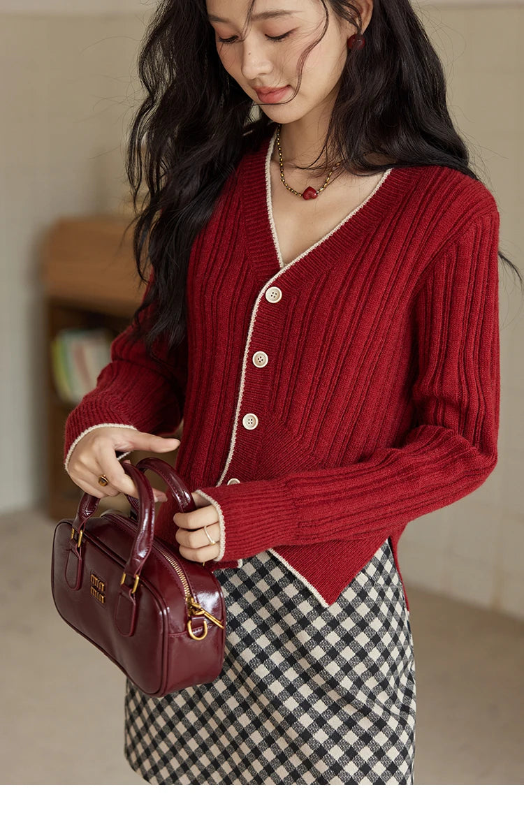 Mishow French Gentle V-Neck Color Clash Cardigan MXD34Z0925