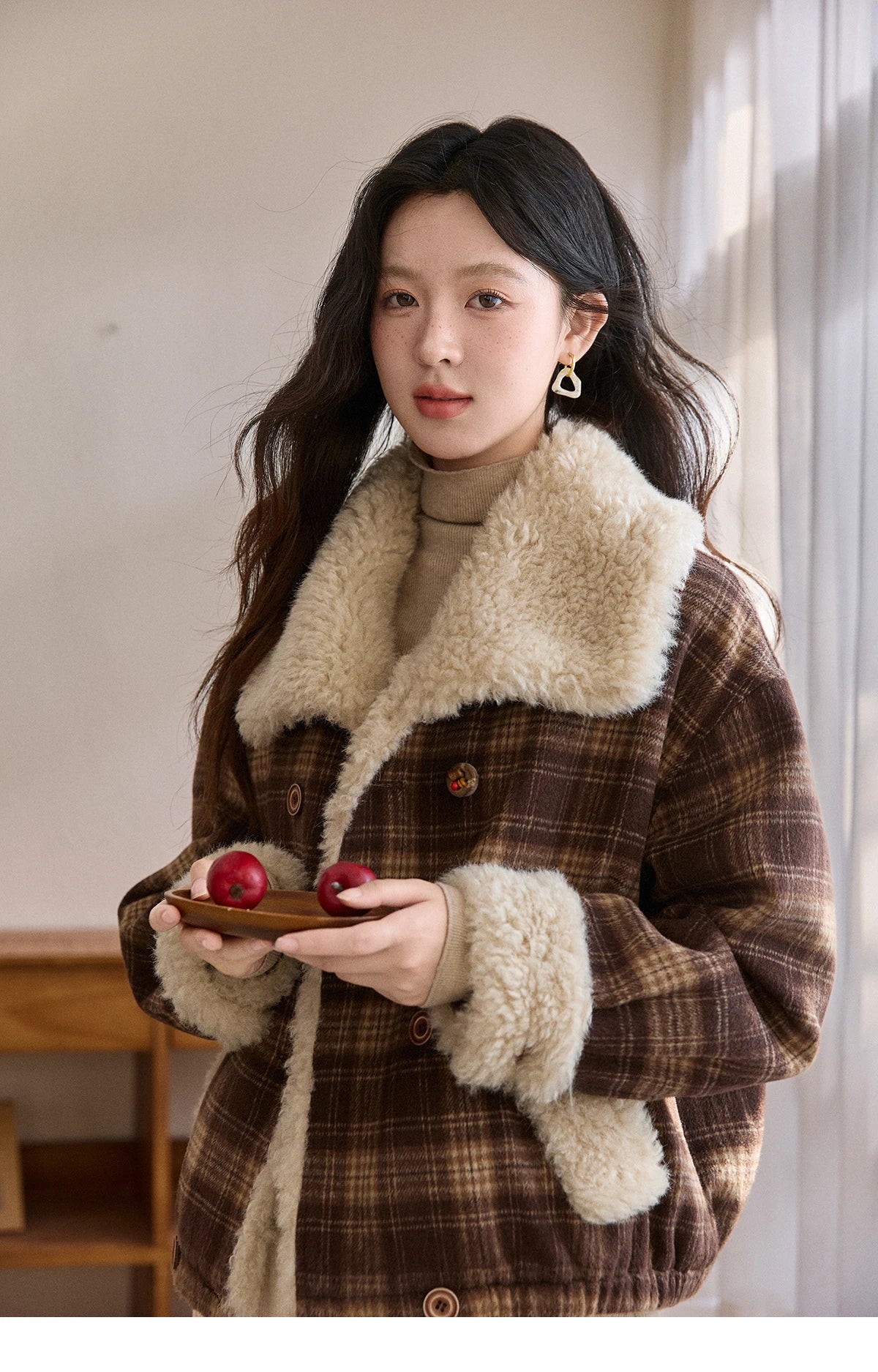 MISHOW Christmas Women's Retro Plaid Jacket 2025 Winter Large Lapel Tops Thickened Cotton-Padded Warm Short Coat MXE87W1004