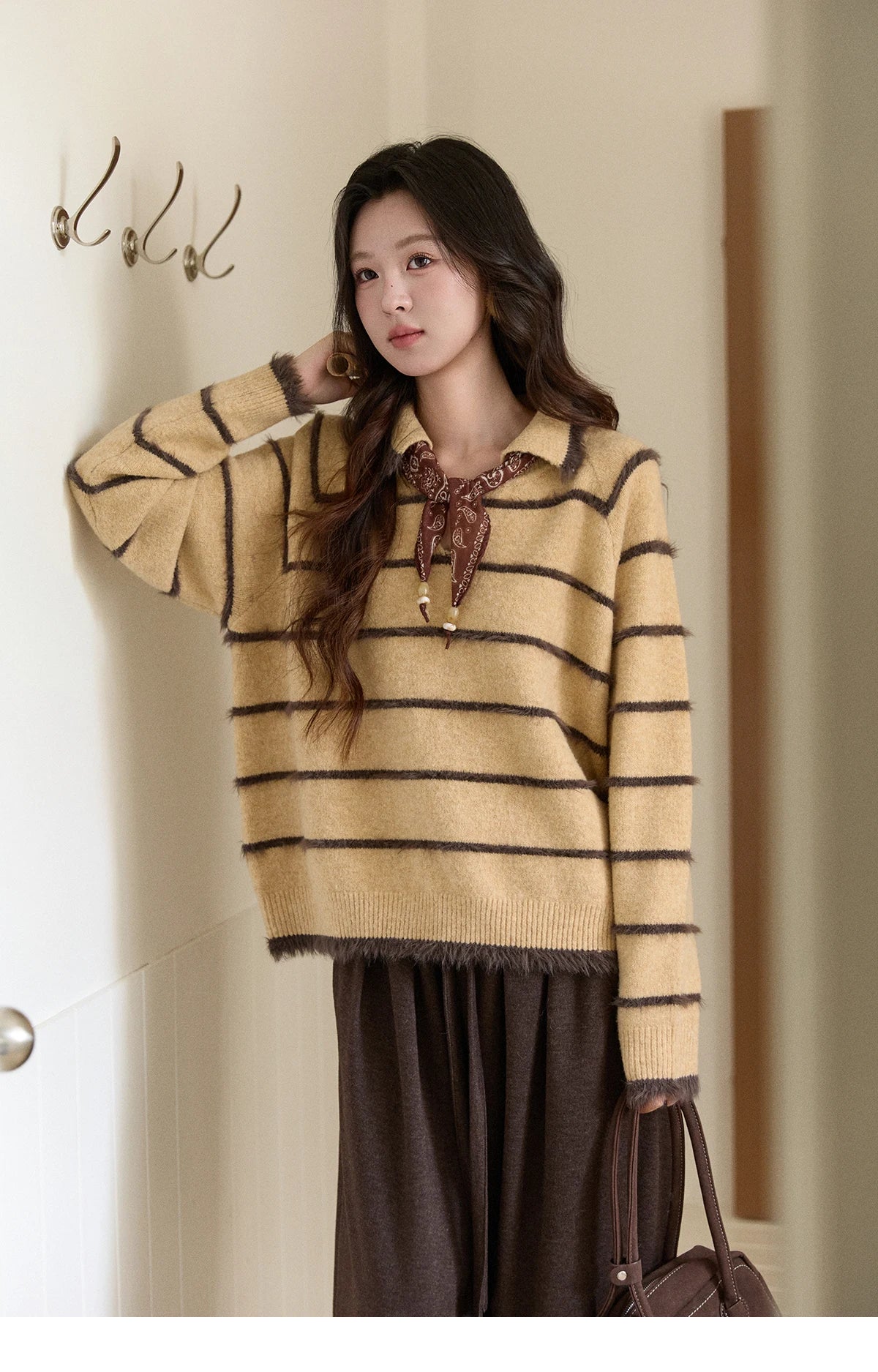 MISHOW Women's Faux Mink Fur Striped Sweater 2025 Winter Loose Lapel Tassel Hem Thickened Knitwwear Excluding Scarves MXE93Z2945