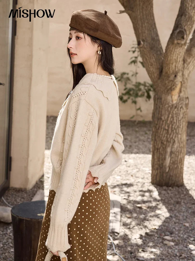 MISHOW Embroidered Sweater Women’s French Retro Doll Collar 2024 Fall Winter New Casual Long-sleeved Knit Sweater Top MXD35Z0895