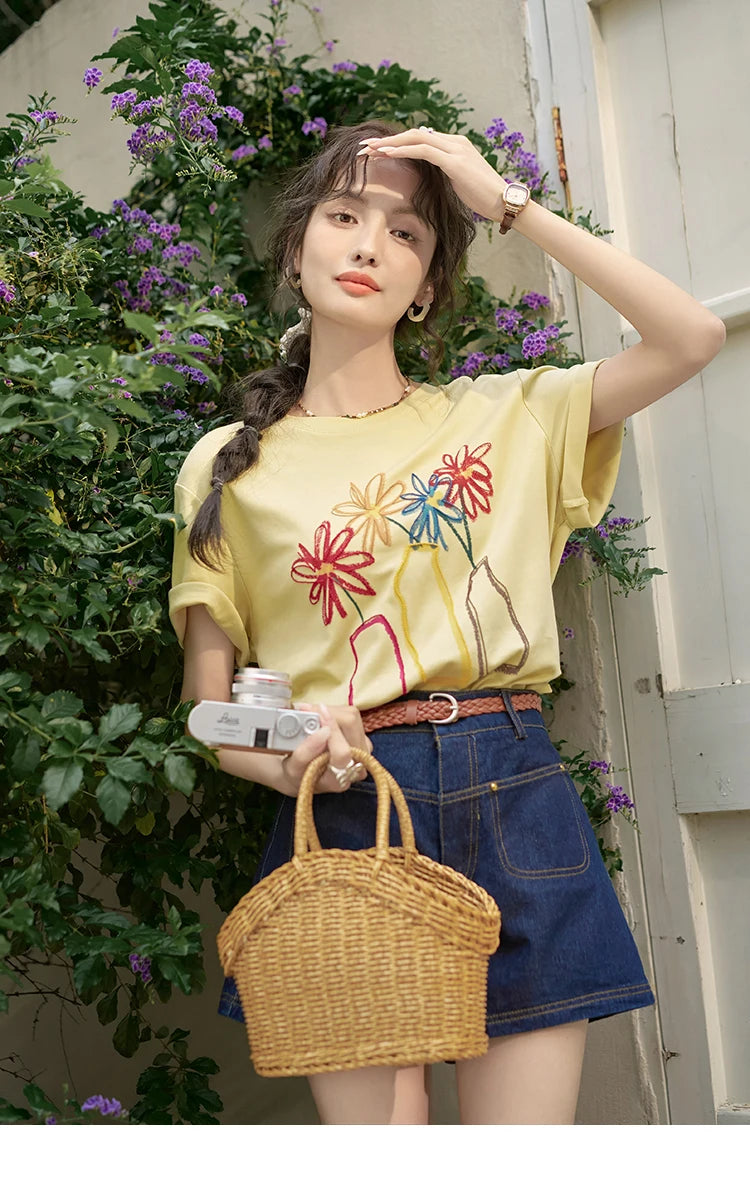 MISHOW 100 Cotton Pocket Embroidered Flower Denim Shorts for Women 2024 Summer Dark Blue Loose Casual Wide Leg Pants MXD26K0707