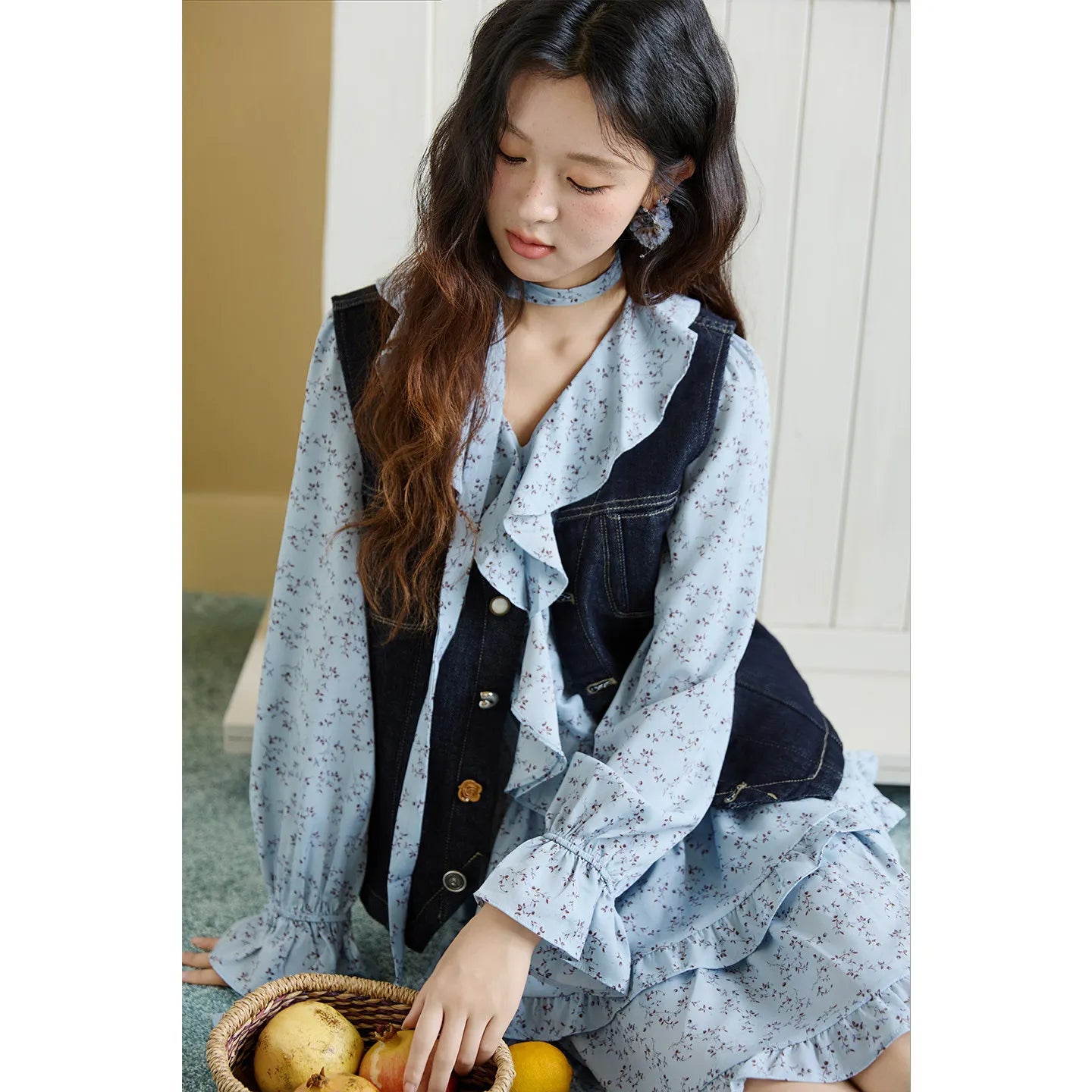 MISHOW Women's Denim Vest 2026 Spring Sleeveless Different Buttons V-neck Casual Waistcoat with Pockets Vest Coats MXE45W0868