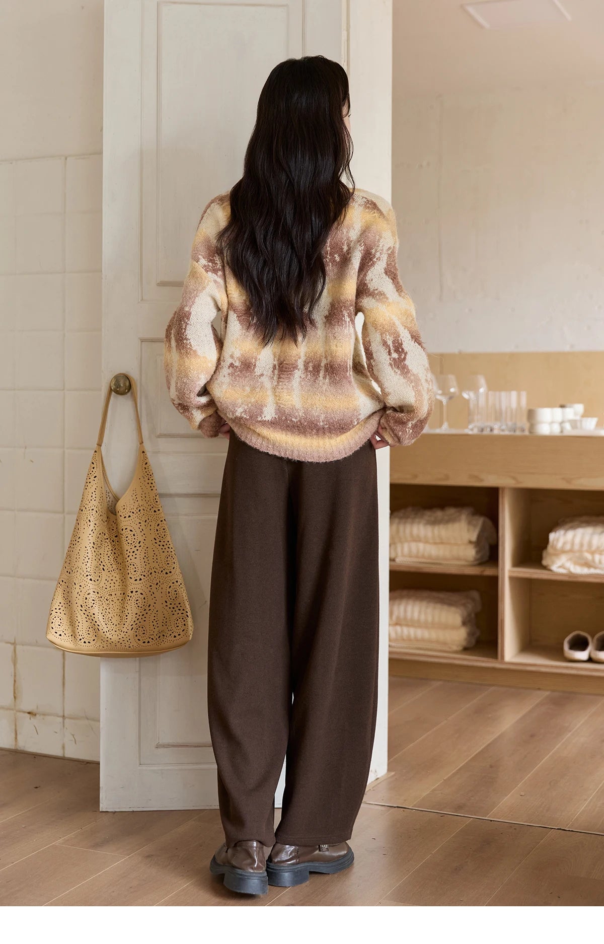 MISHOW Yellow Coffee Gradient Sweater Women 2025 Autumn Winter New V-neck Cable Knit Top Retro Commute Loose Sweater MXE51Z2627