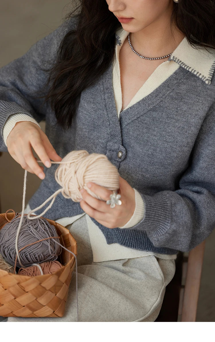 MISHOW Fake Two-piece Sweater Women Fashion Splicing Lapel Knitwear 2024 fall winter New Design Retro V-neck Cardigan MXD41Z0712