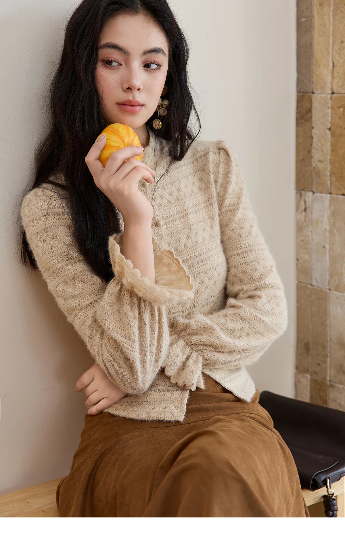 MISHOW Women's Casual Shirt 2025 Autumn Design Sense Elegant Lace Shirt New Half-high Collar Waist Slit Slim Tops MXE48X2501