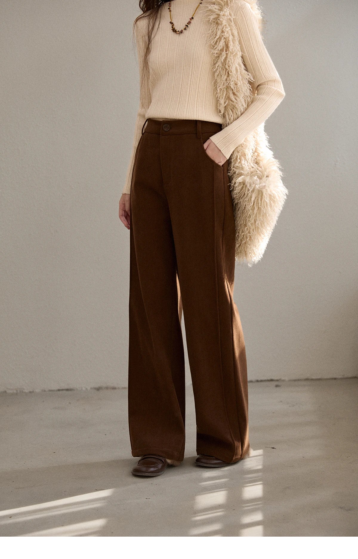 MISHOW Corduroy Straight Leg Pants for Women 2025 Winter Silver Fox Velvet Commuter Trousers Solid Casual Warm Pants MXE91K1125