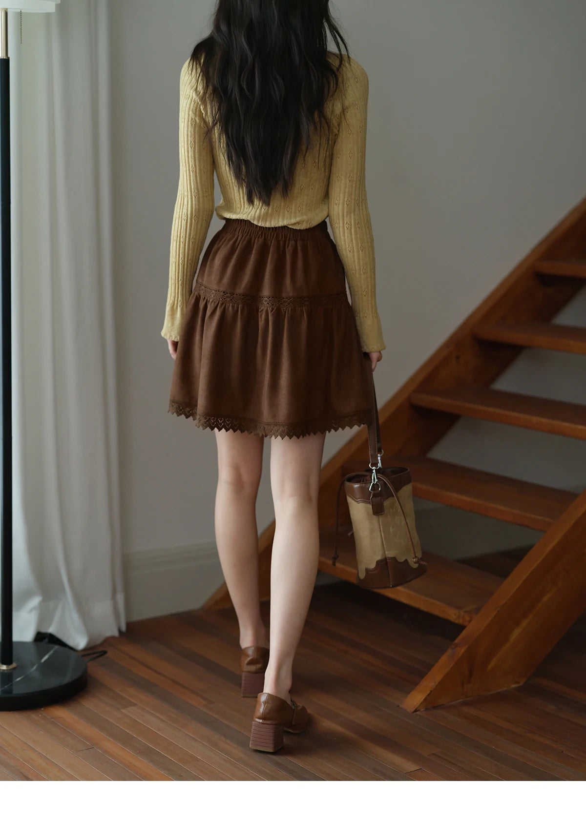 MISHOW Pit Stripe Thin Knitted Sweater for Women Autumn 2025 French Retro Round Neck Cardigan Temperament Casual Top MXE42Z1374