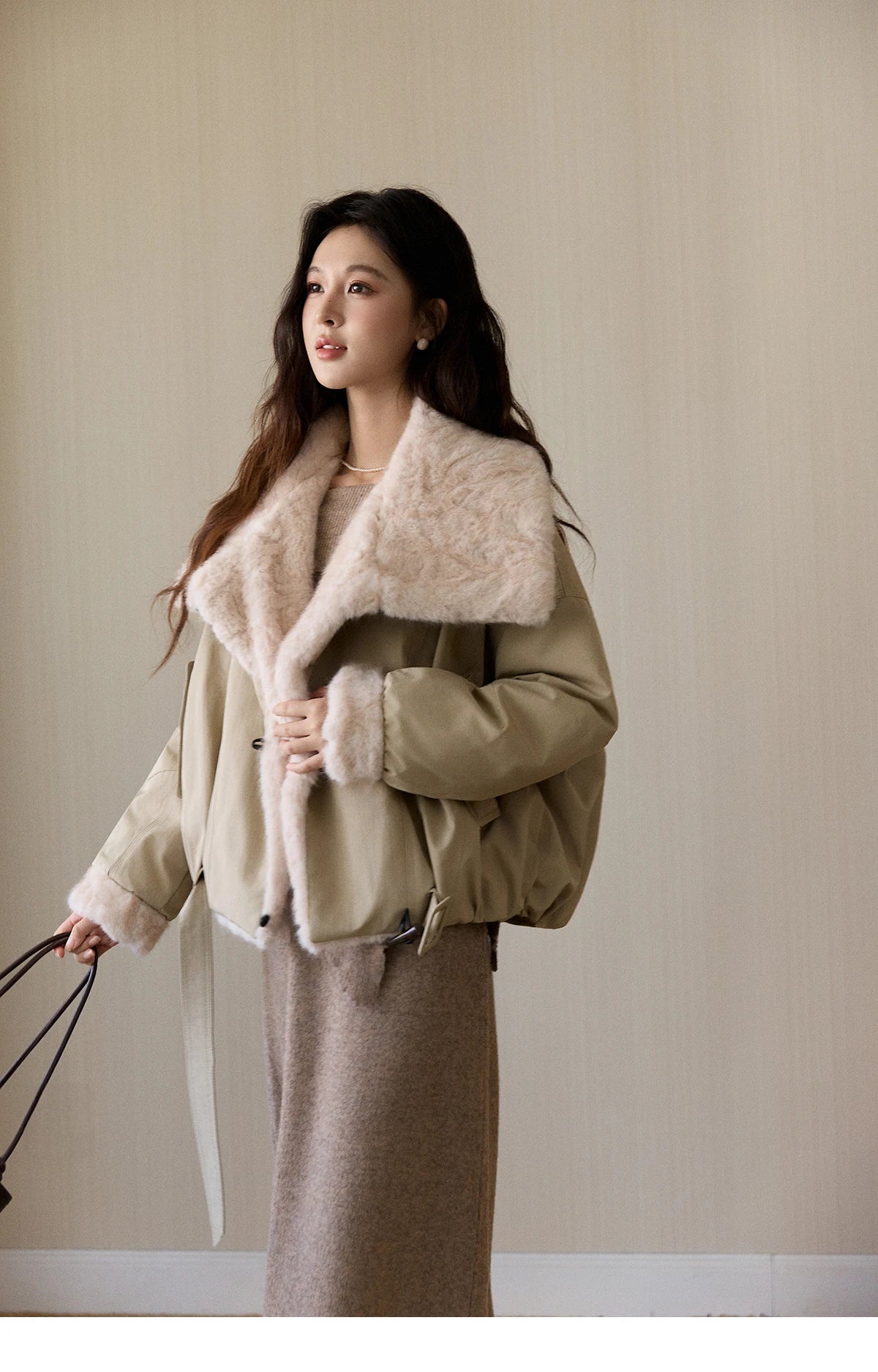 MISHOW Women's Parka Down Jacket Winter Large Lapel Fur Collar Horn Button Coat Thick Warm Loose Padded Outerwear MXE94W1046