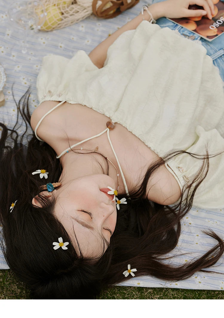 MISHOW French Summer Camisole Shirt Female 2025 New Solid Off-shoulder Short Sleeve Lace Tops Fashion Gentle Blouses MXE33X1755