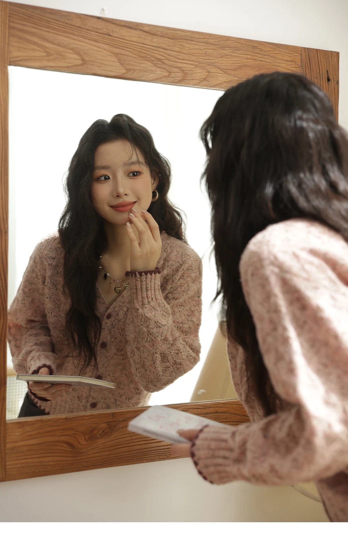 MISHOW Colorful Dot Wool Knitted Cardigan 2025 Autumn Hem Cuffs Shell Embroidery Tops Hollow Argyle Pattern Sweater MXE44Z1364