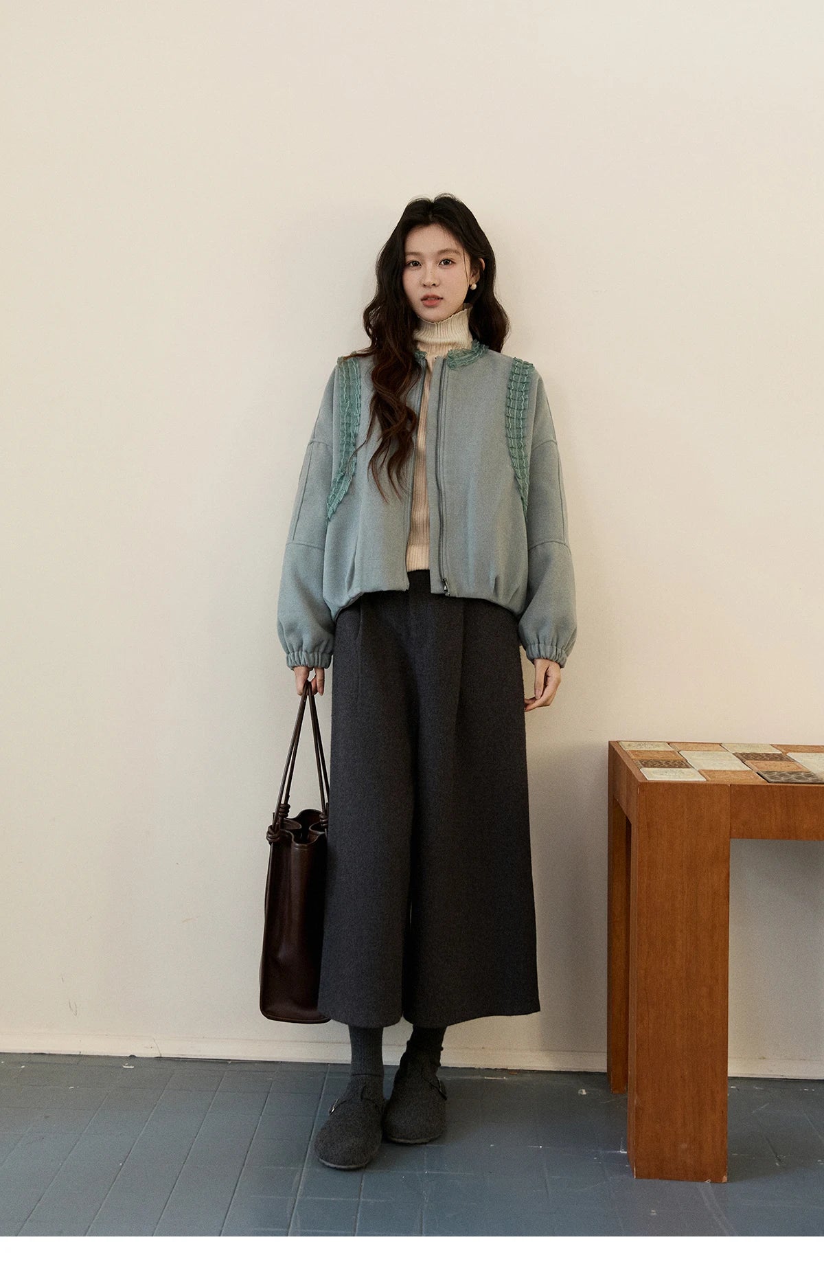 MISHOW Women's Light Blue Down Coats Winter Lace Decor Zipper Puff Sleeve Coats O Neck Loose Casual Warm Outerwear MXE94W1048