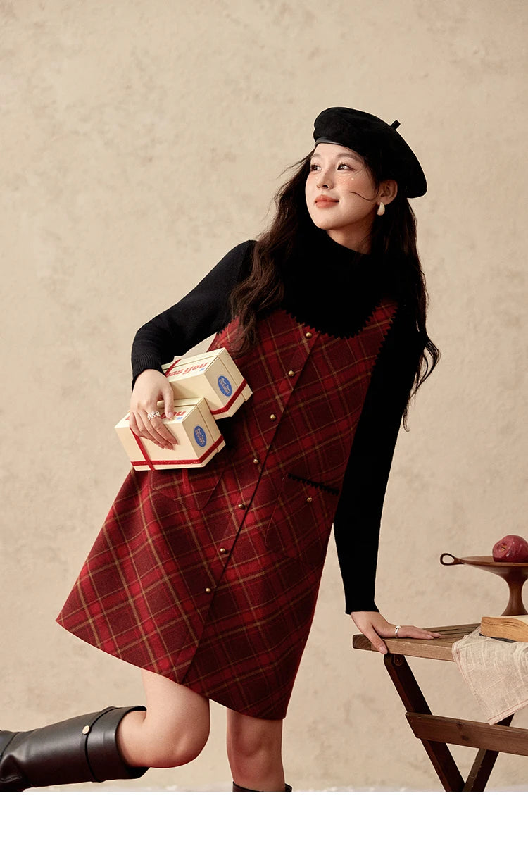 MISHOW Plaid Dress for Women Winter 2024 Contrasting Color Square Neck Plaid Dresses Woolen Sleeveless Vest Dress MXD58L2078