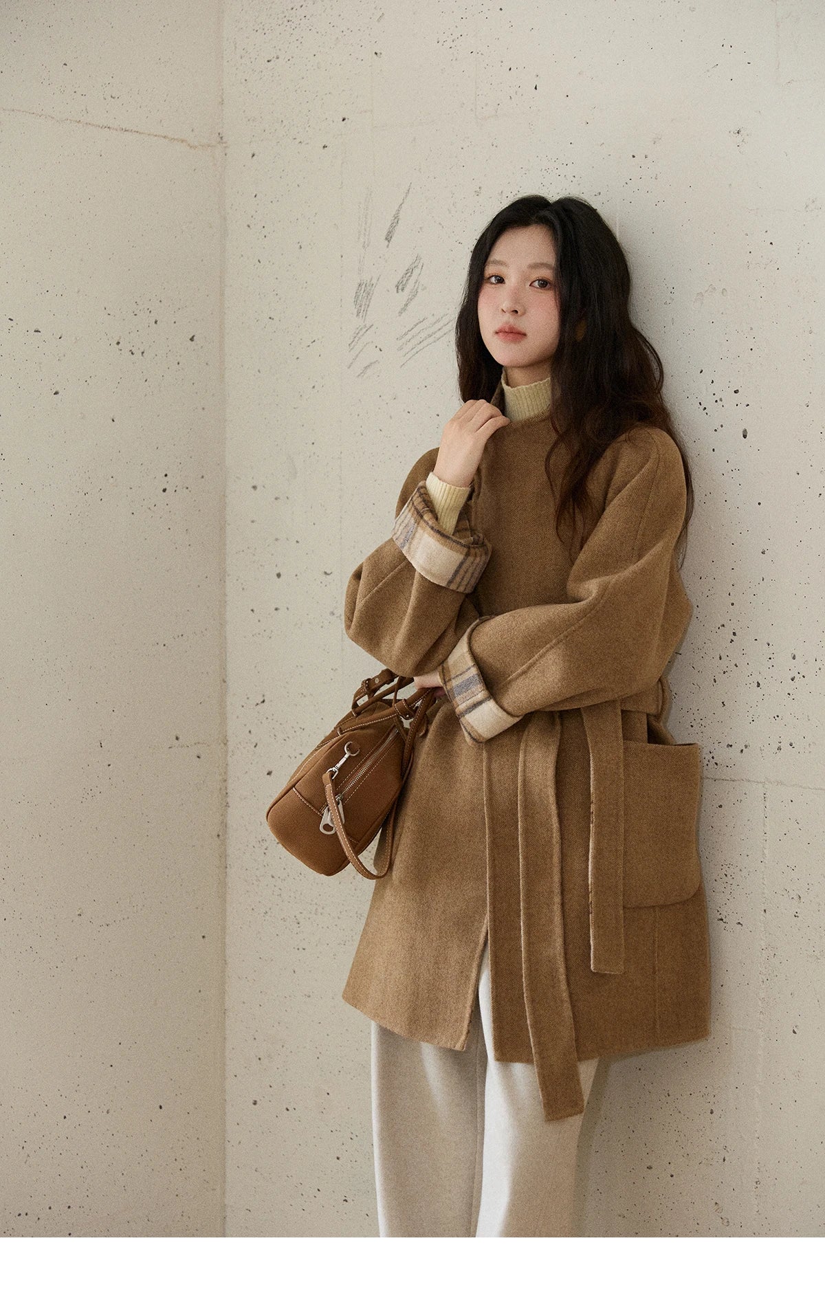 MISHOW Plaid Double-faced Wool Coat Women 2025 Winter Retro Lapel Single Buckle Loose Mid-length Coat Woman Clothes MXE89W0898