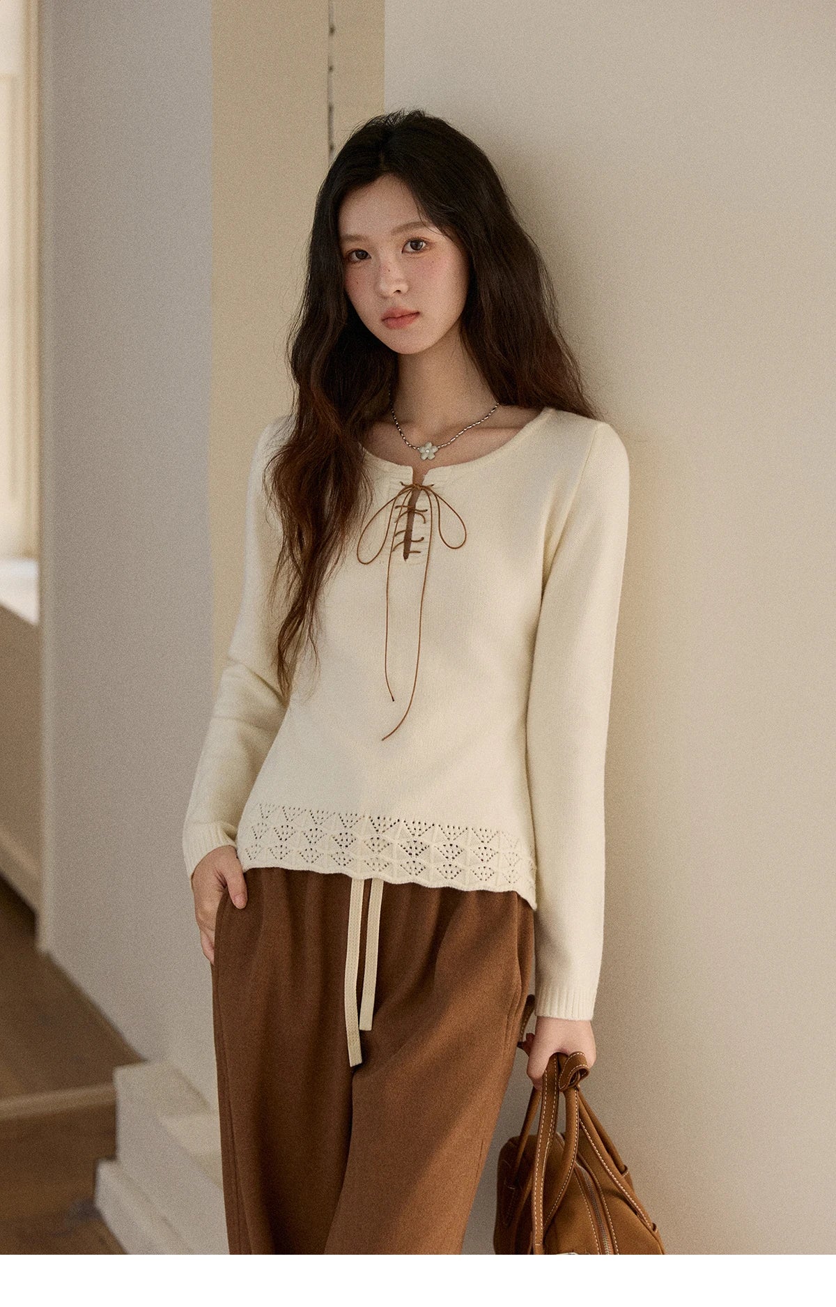 MISHOW Woman Beige Knit Top 2025 Winter Contrast Color French Style Hem Hollow Crochet Sweater Slim Long Sleeves Top MXE89Z2634