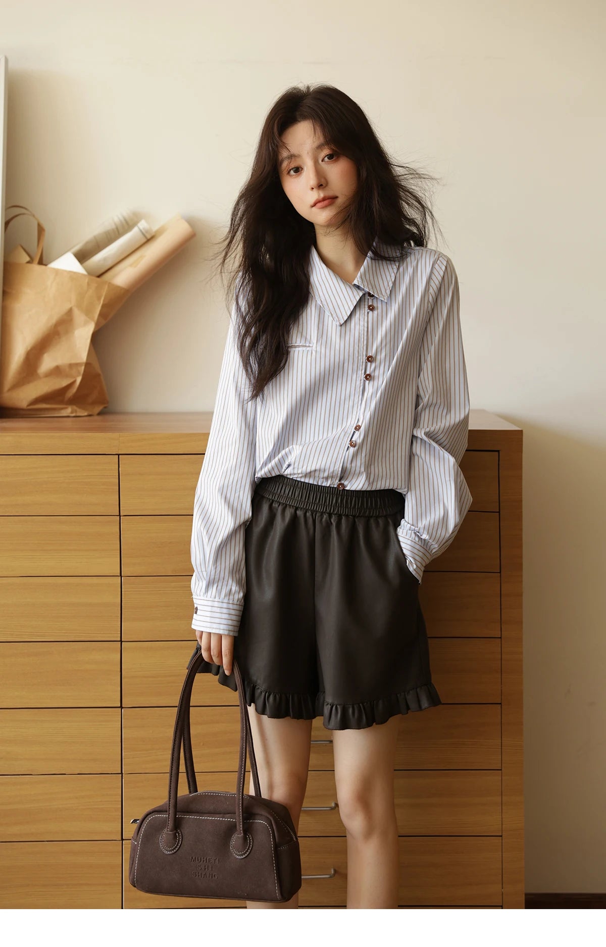 MISHOW Women's Striped Asymmetric Shirt 2025 Autumn New Arrival Vintage Loose Long Sleeve Tops Commuter Woman Clothes MXE42C2375