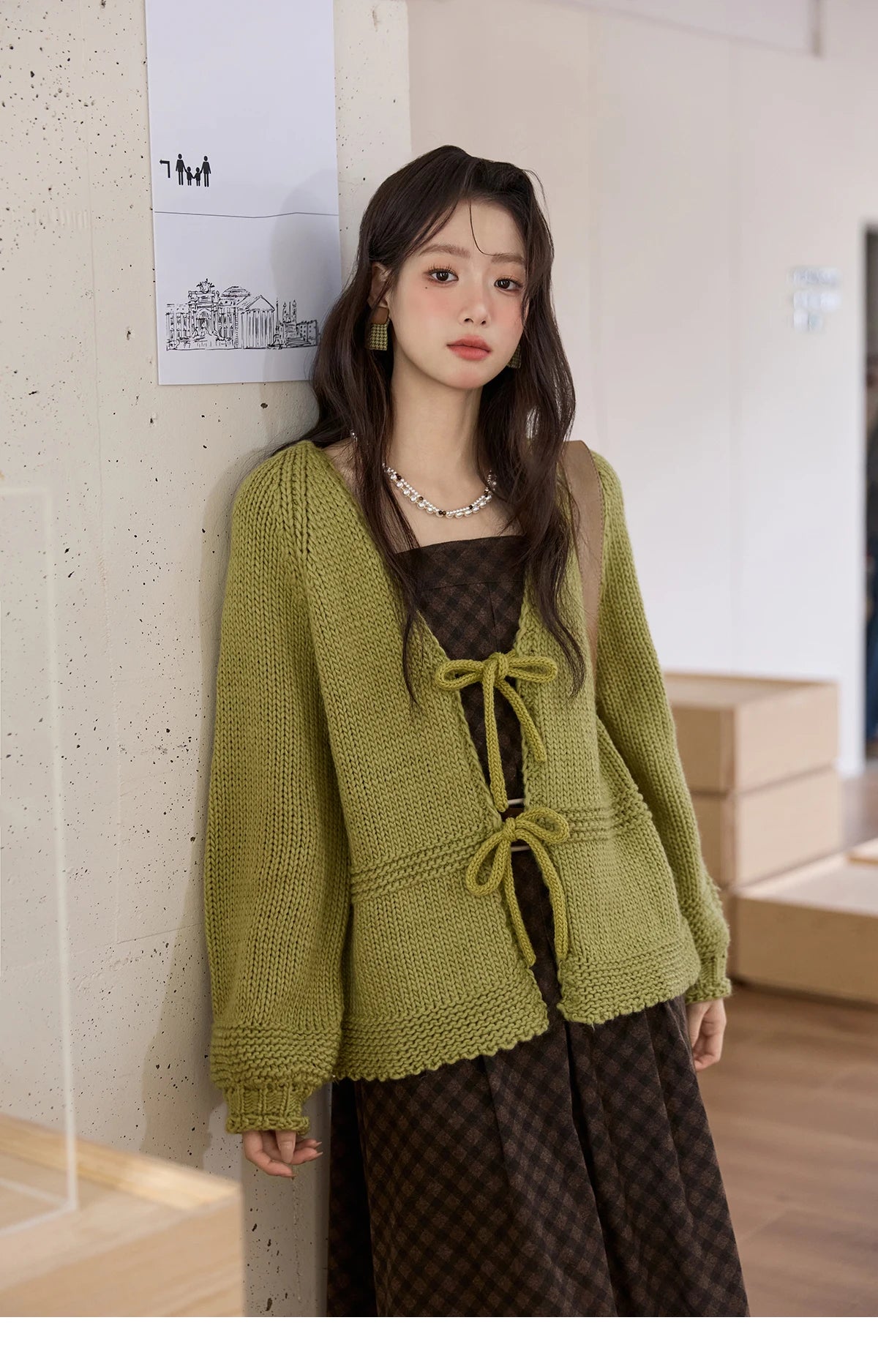MISHOW Women's Avocado Green Knitted Cardigan 2025 Winter Lantern Sleeve Sweater Female V-neck Lace-up Loose Cardigan MXE51Z2694