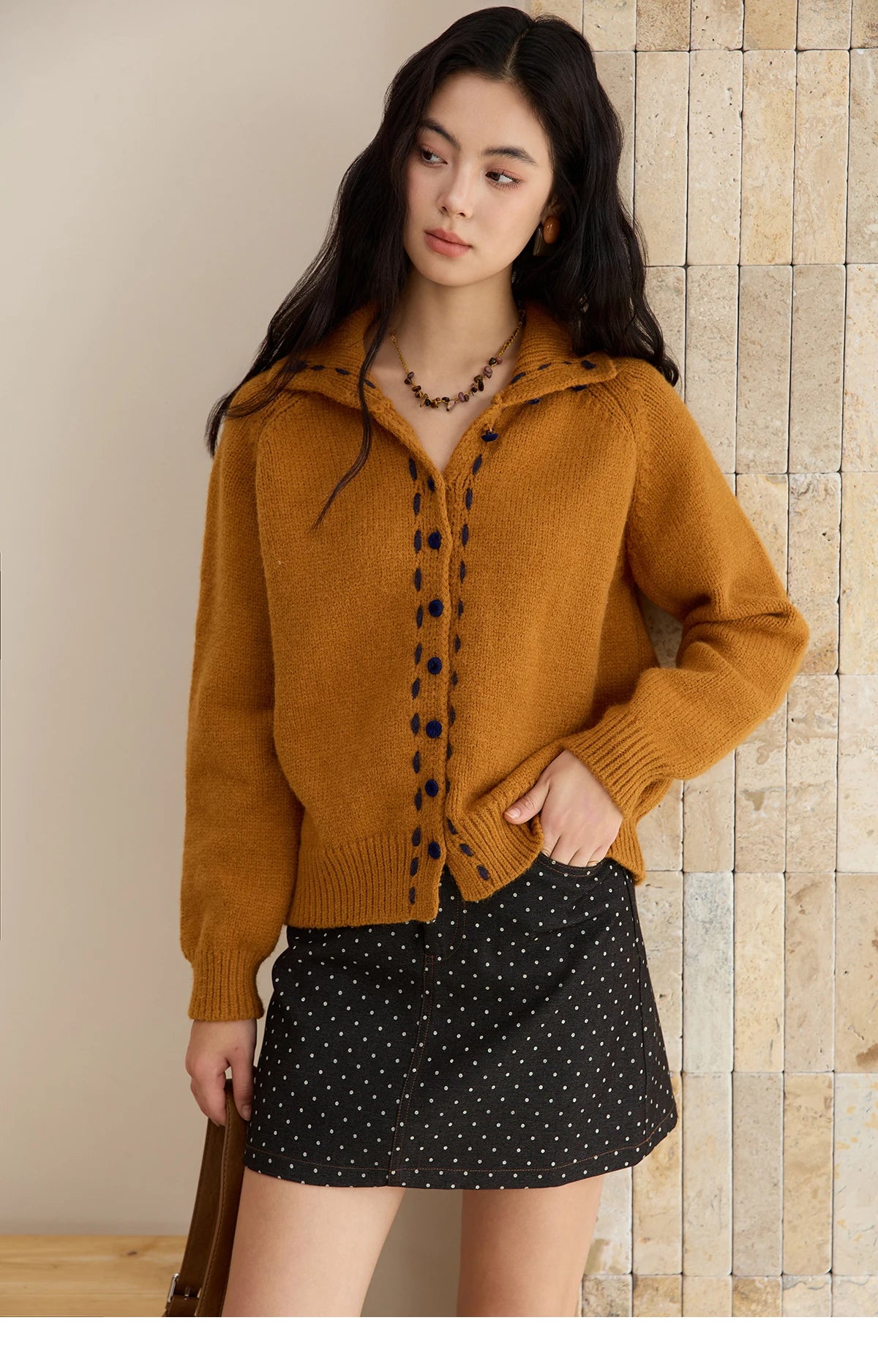 MISHOW Women's Turtleneck Sweater 2025 Retro Long-sleeved Single-breasted Loose Knit Top Casual Winter Woman Cardigan MXE48Z2617