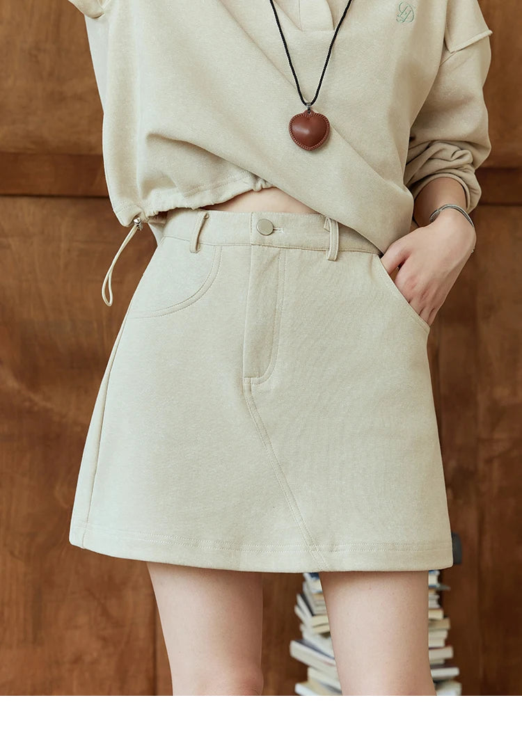 Mishow Polo Neck Sweatshirt & Contrast Letter Skirt Set MXD44V0097