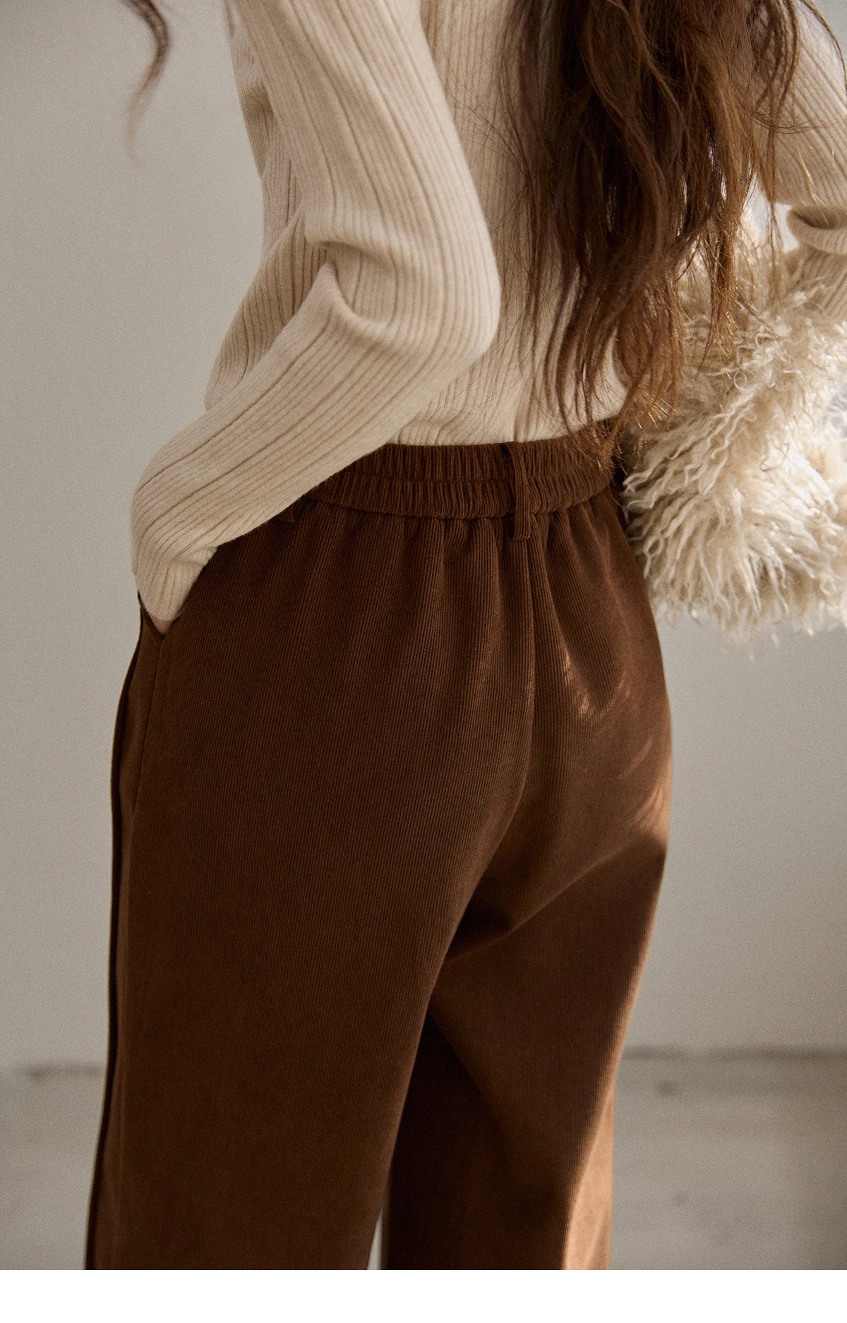 MISHOW Corduroy Straight Leg Pants for Women 2025 Winter Silver Fox Velvet Commuter Trousers Solid Casual Warm Pants MXE91K1125