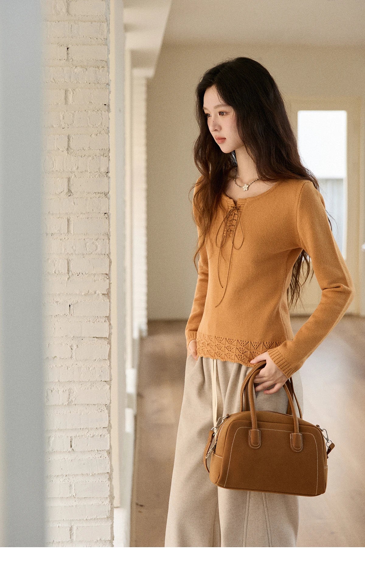 MISHOW Woman Beige Knit Top 2025 Winter Contrast Color French Style Hem Hollow Crochet Sweater Slim Long Sleeves Top MXE89Z2634