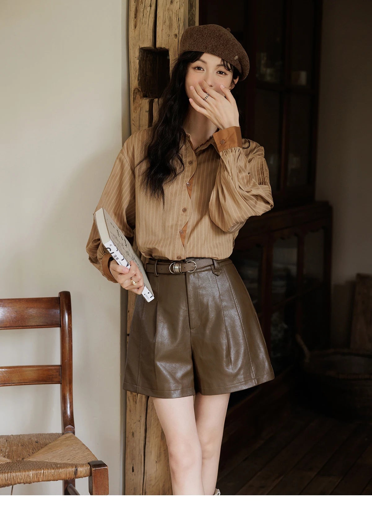 MISHOW Striped Casual Shirt for Women 2024 Autumn Retro Lapel Long Sleeve Top Contrasting Cuffs Shirts Office Lady MXD42C0301