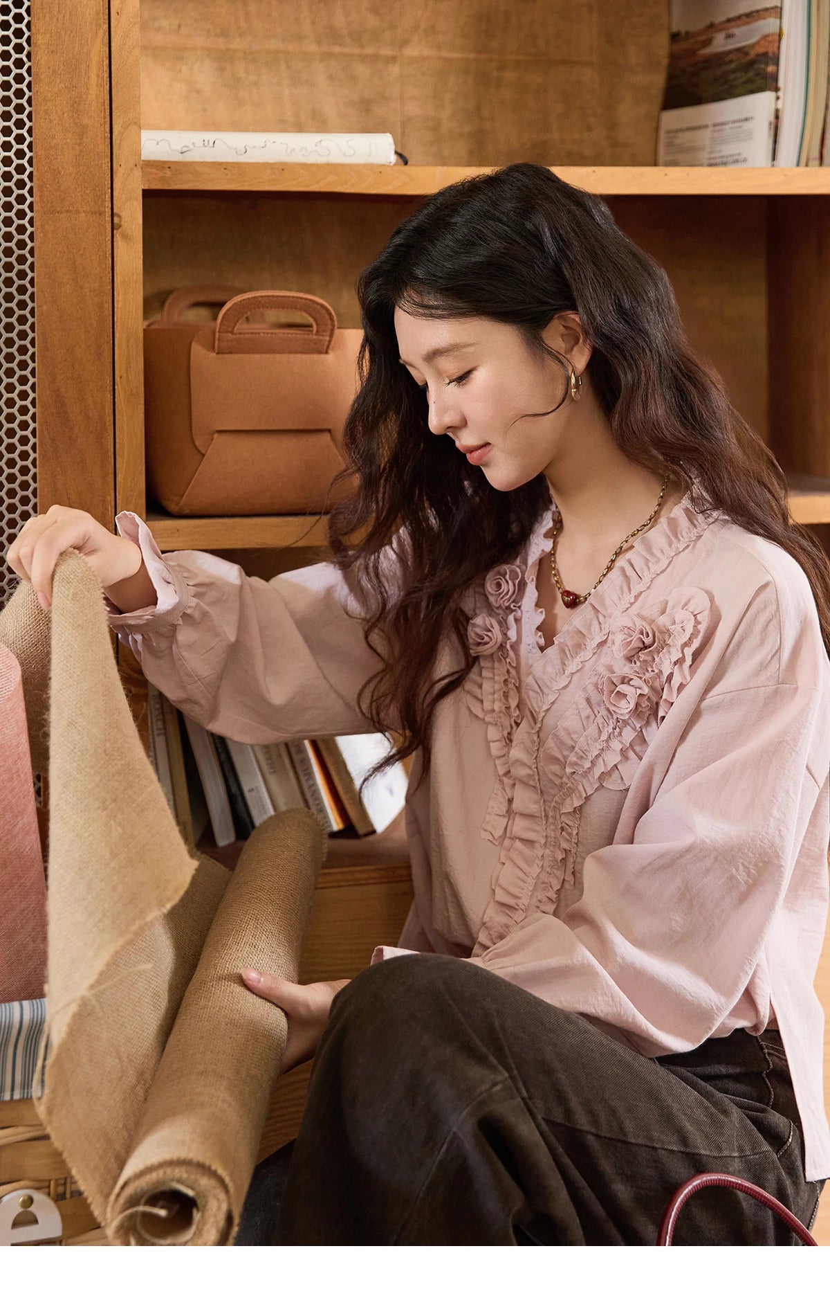 MISHOW Hand Sewn Rose Blouse for Women Autumn 2025 V-neck Edible Tree Fungus Edge Tops Sweet Lantern Sleeves Blouses MXE44X2470