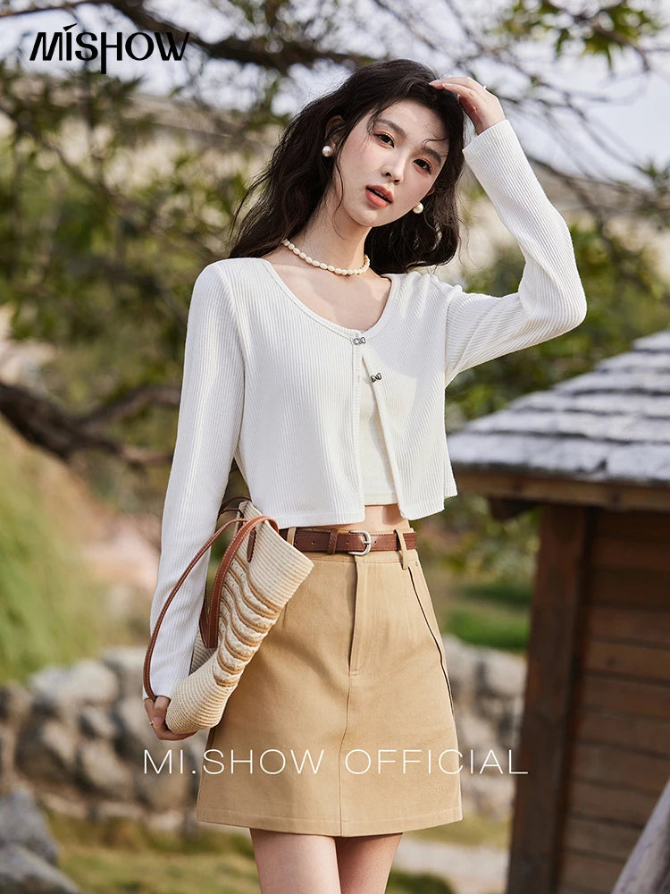 MISHOW Khaki Skirt for Women Spring 2025 Symmetrical Diagonal Insert Pocket Skirts High Waist Slim A-line Short Skirt MXE13B0694