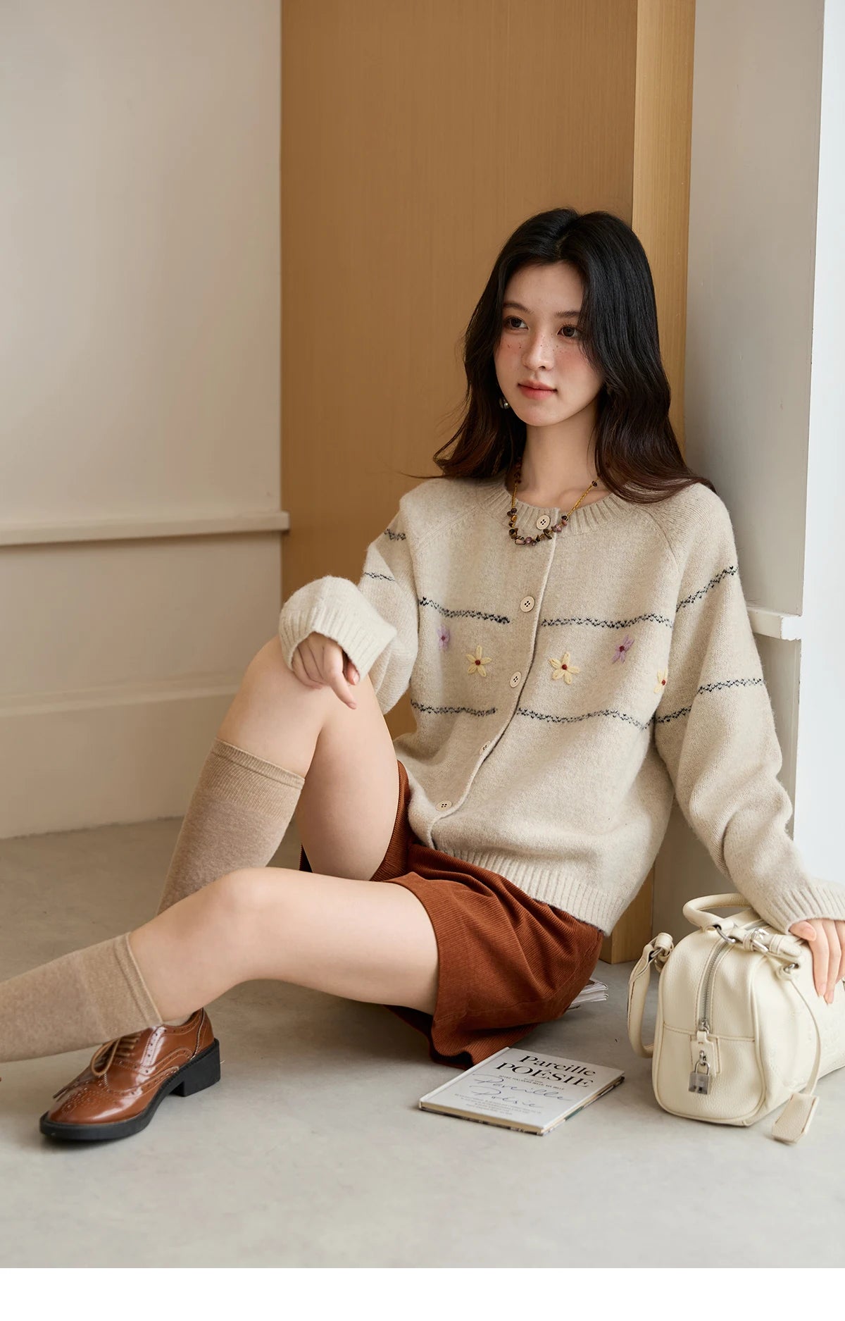 MISHOW Women Cardigan Long Sleeve 2025 Autumn Winter Flower Embroidered Knitted Cardigan Commute Loose Blue Knit Top MXE46Z2581