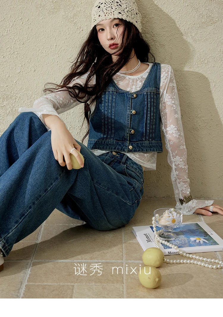 MISHOW Retro Denim Vest Coat for Women Spring Summer 2025 Deep Blue V-neck Short Versatile Outer Outfit U-neck Ccoats MXE16W0750