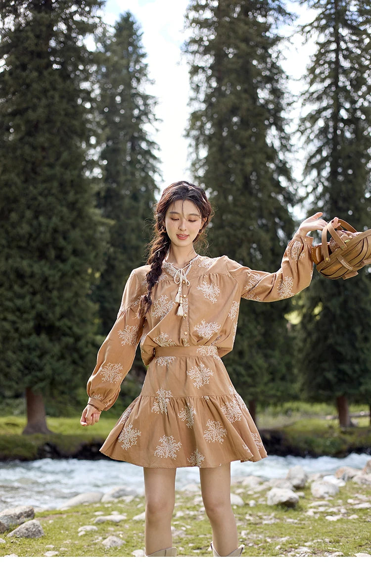 MISHOW French Jacquard Shirt Rear Elastic Waist Flower Bud Skirt Separately 2024 Tassel Lace Up Top Sweet Short Skirt MXD41X1636