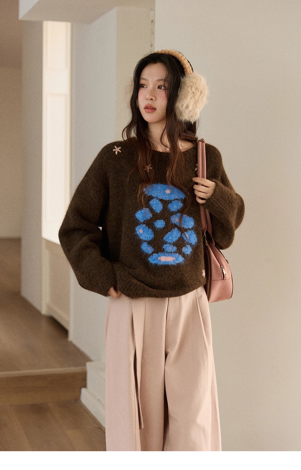 MISHOW Women's Lucky Bottle Jacquard Wool Warm Sweater 2025 Winter 3D Floral Color Block Retro Thickened Knitwear MXE91Z2840