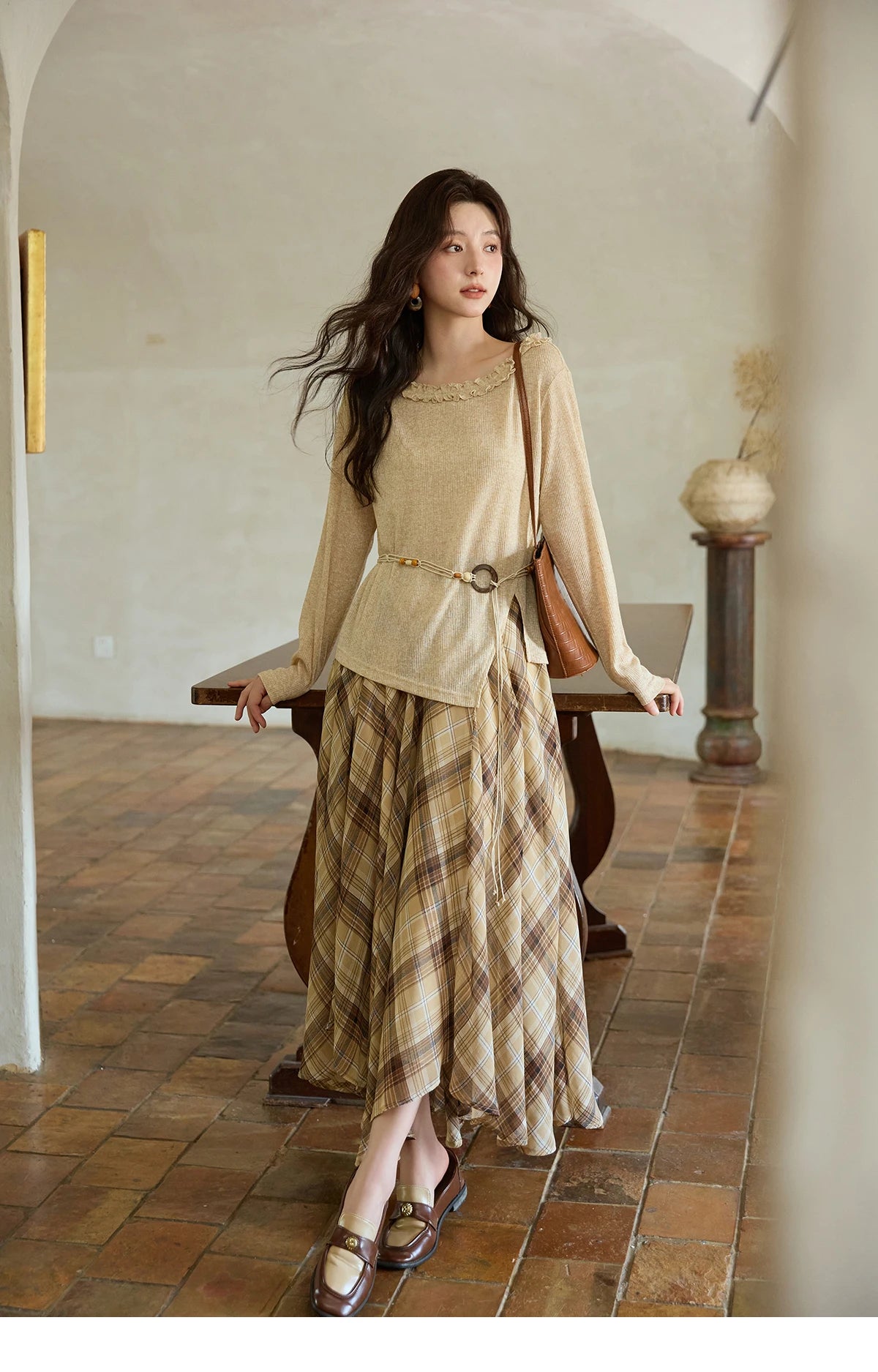 MISHOW Coffee Plaid Skirt 2025 Autumn Asymmetrical Hem Skirts Female Retro Side Zipper Commuting A-line Midi Skirt MXE42B2377