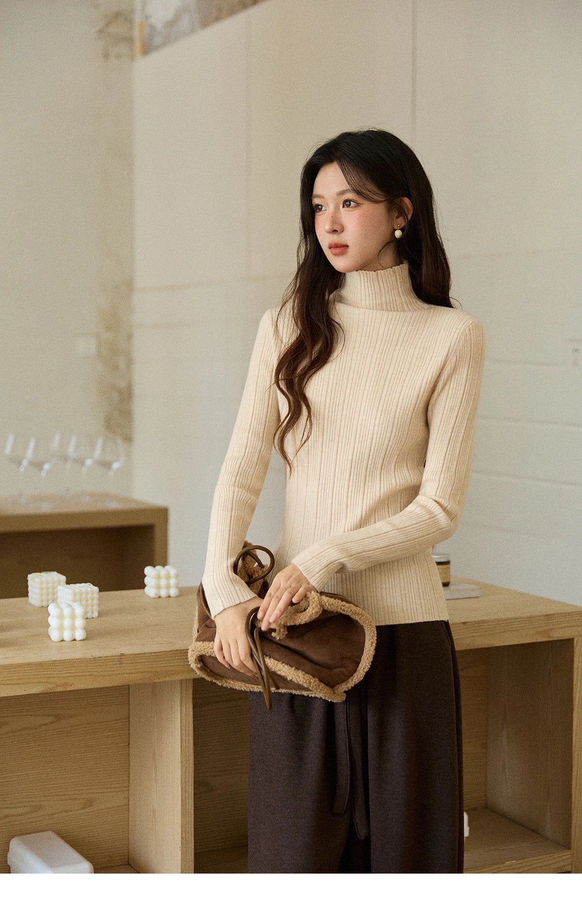 MISHOW Women's Sweet Knitted Lapel Collar Short Down Jacket 2025 Winter White Duck Down Single-Breasted Zipper Coat MXE94Y0094