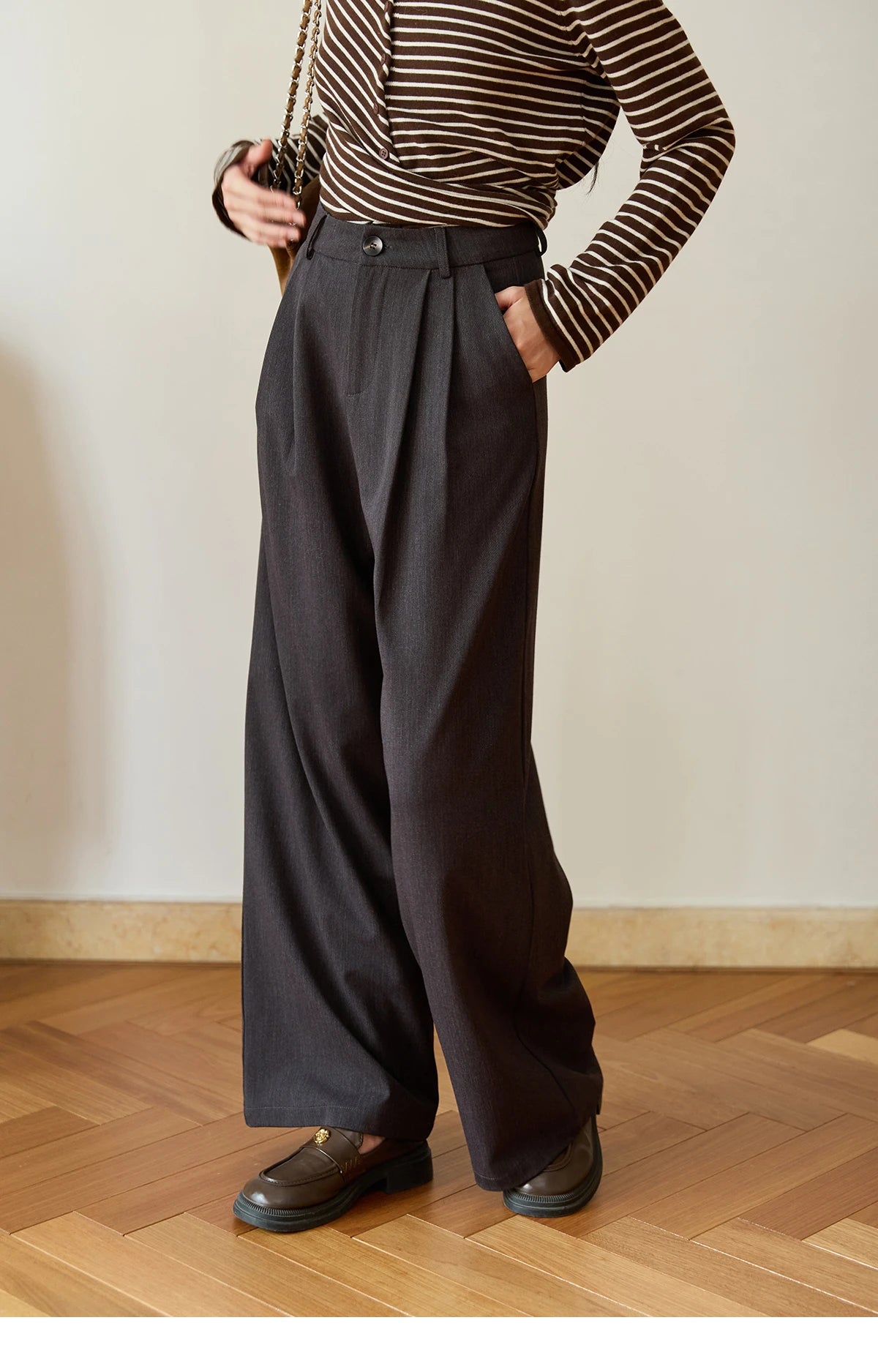 MISHOW Women's Solid Wide-leg Pants 2025 Autumn Fashion Minimalist High-waisted Loose Trousers Commute Pockets Pants MXE46K1090