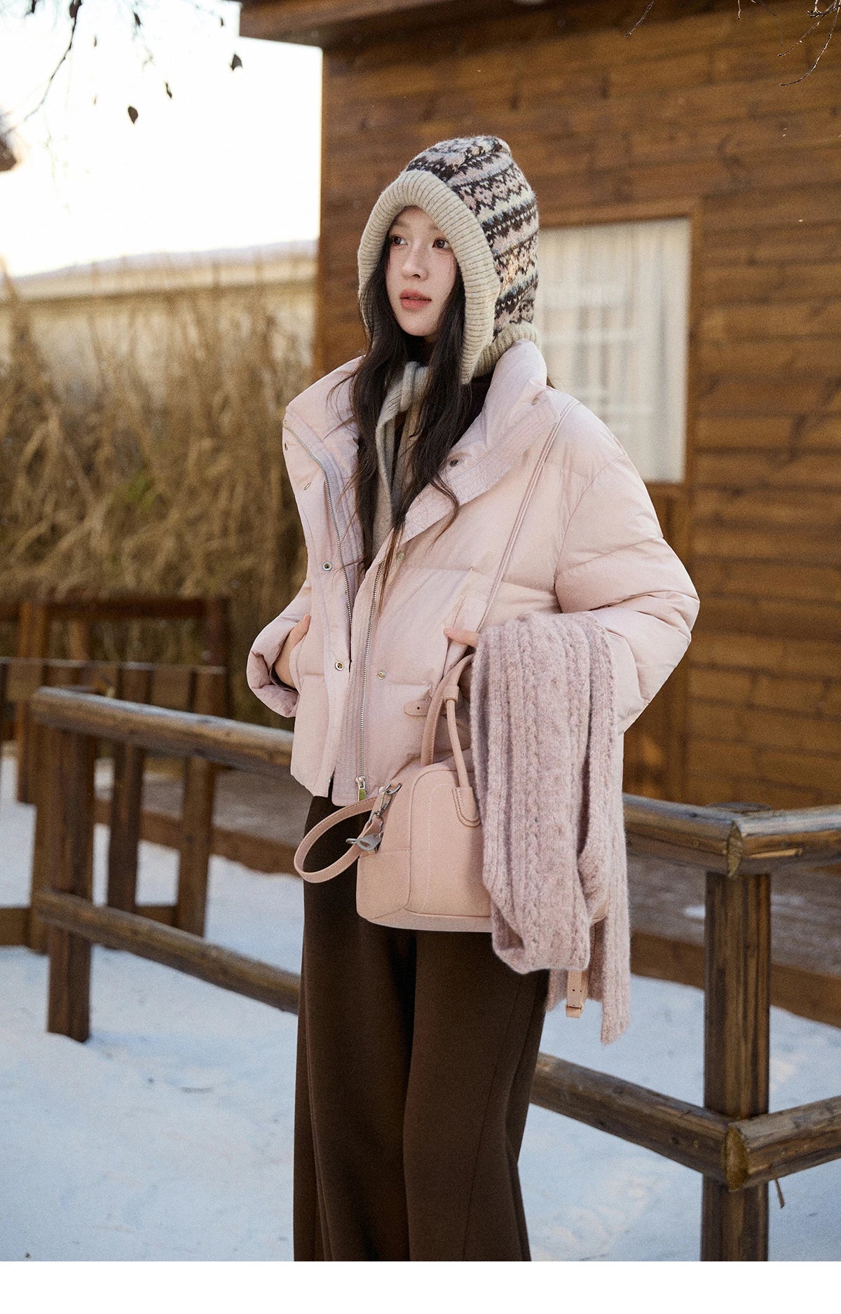 MISHOW Christmas Down Jacket with Jacquard Hat Winter 2025 90% White Duck Down Warm Coats Stand Neck Solid Down Coat MXE90Y0086