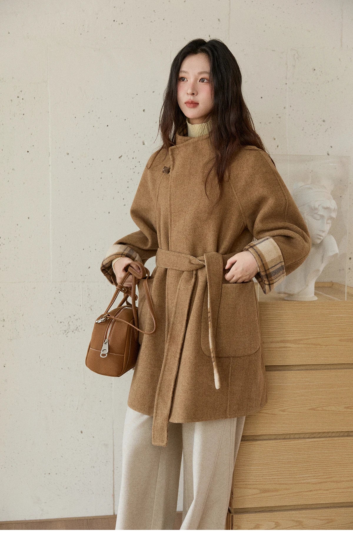 MISHOW Plaid Double-faced Wool Coat Women 2025 Winter Retro Lapel Single Buckle Loose Mid-length Coat Woman Clothes MXE89W0898