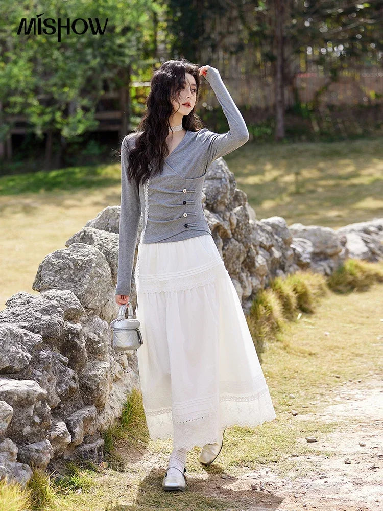 MISHOW Knitted Sweater Solid Color V-neck Long Sleeved Women Spring Summer New Fashion Elastic Slim Tshirt Tops Sweet MXE11Z1076