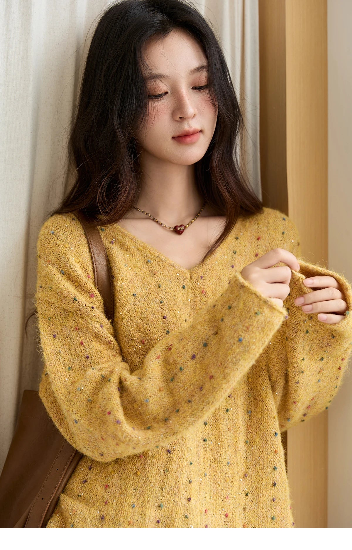 MISHOW Women Long Sleeve Tops 2025 Autumn Retro Yellow Sequins V-neck Sweater Knitted Comfortable Casual Pulllovers MXE47Z2572