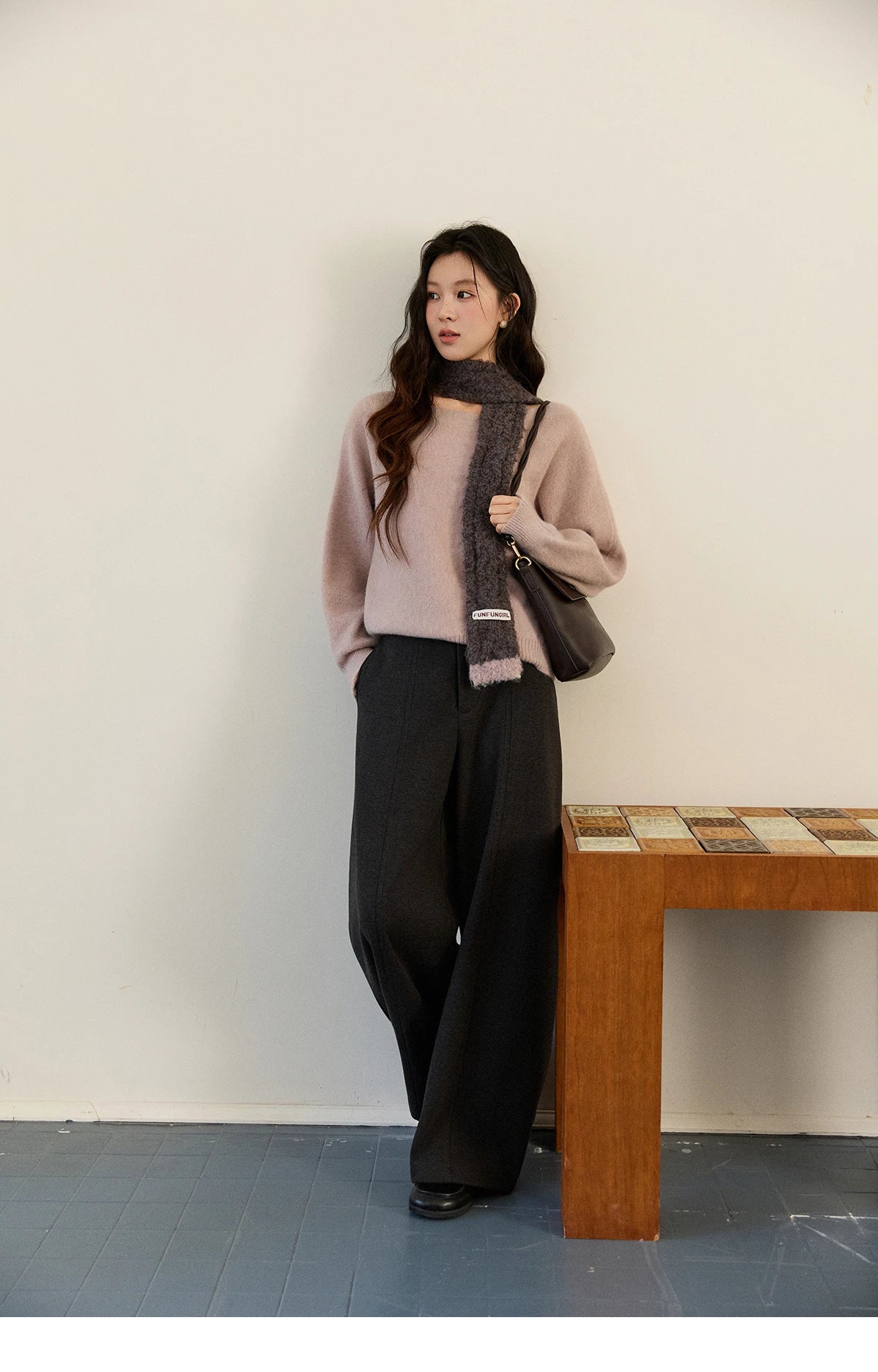 MISHOW Women's Solid Knitted Sweater 2025 Autumn Winter Boat Neck Lantern Sleeve Loose Sweater Soft Warm Pullover Top MXE94Z2984