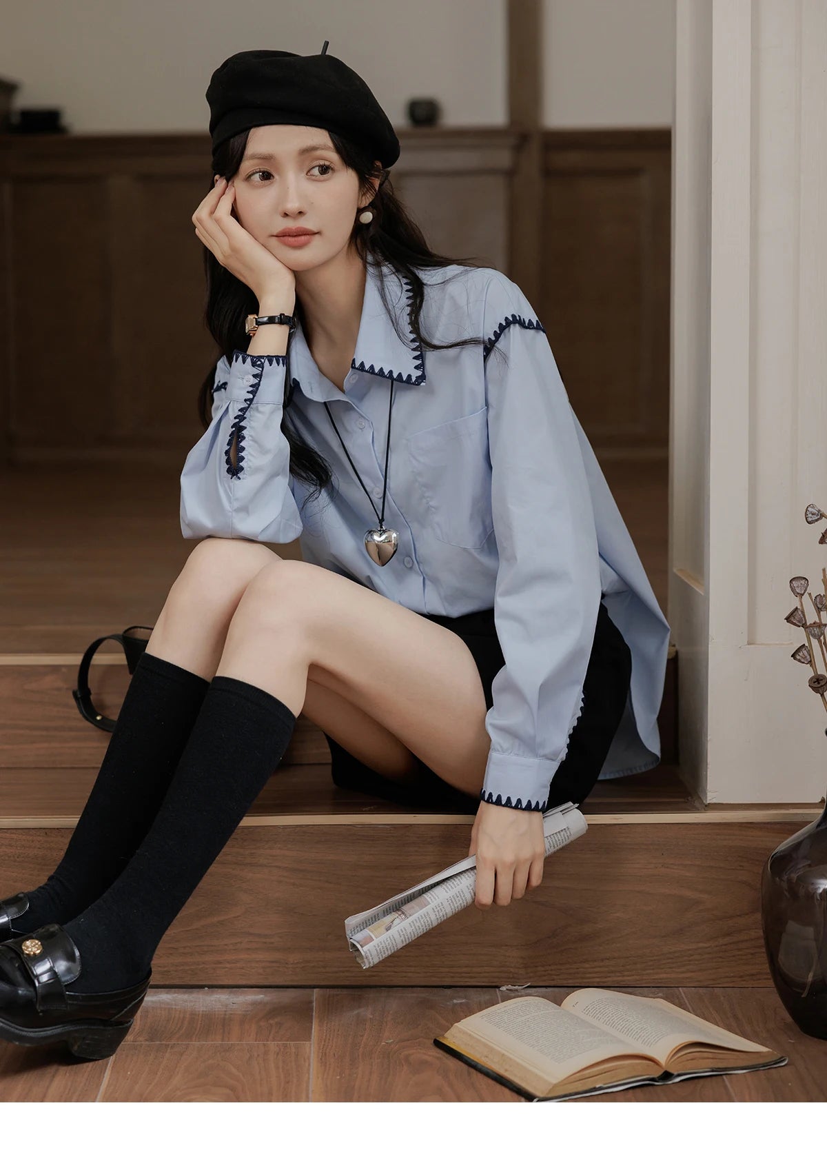 Mishow Black High Waist Wide Leg Shorts with Metal Detail MXD44K0757