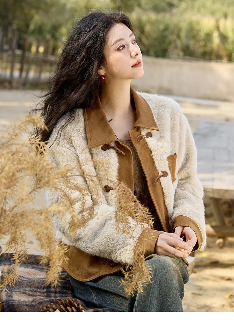 MISHOW Lamb Wool Short Jacket Women Ox Horn Button 2024 Fall Winter New Fashion Warm Loose Splicing Suede Top MXD36W0504
