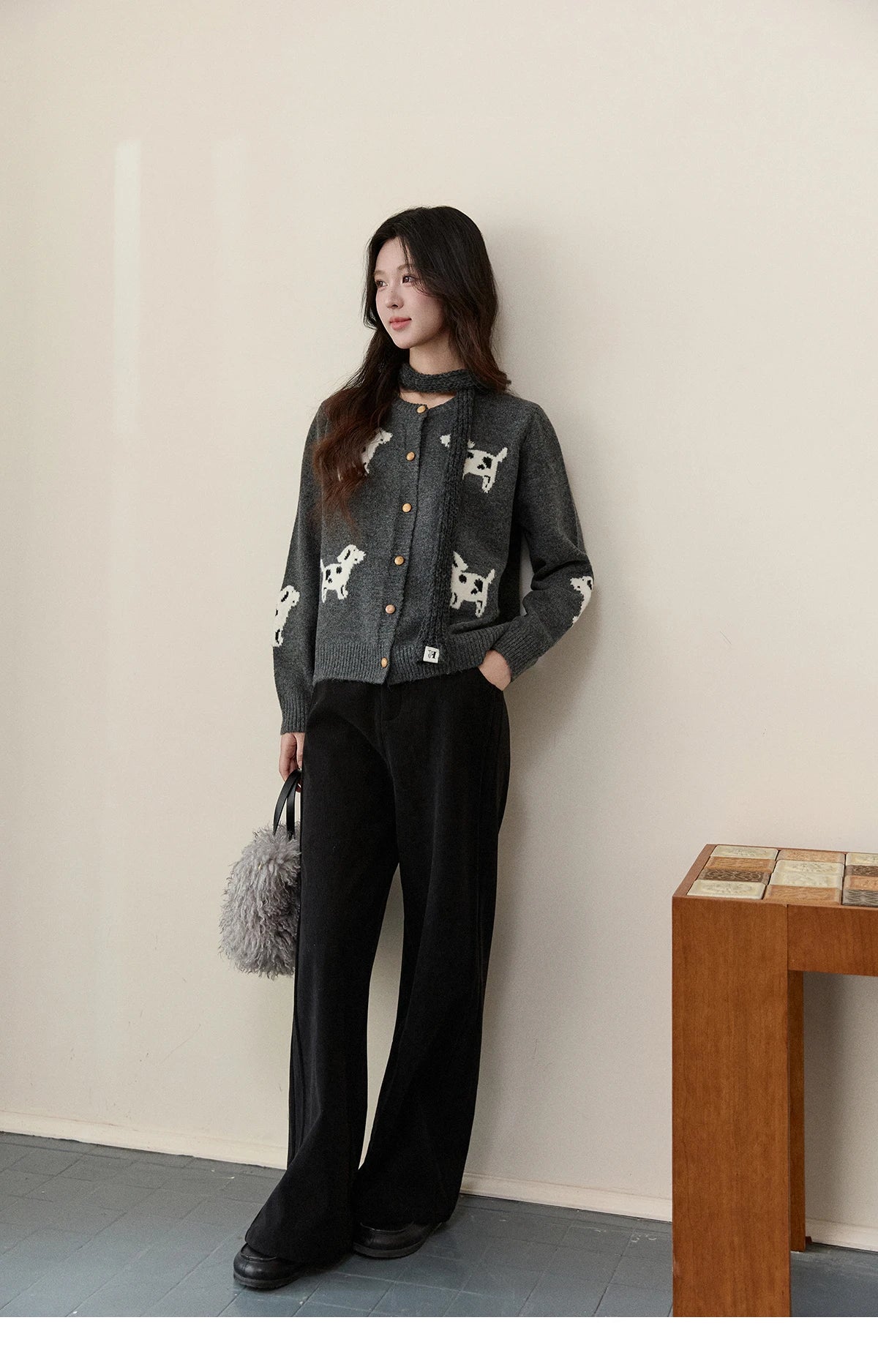 MISHOW Women's Puppy Jacquard Knit Cardigan 2025 Winter Single-breasted Crew Neck Top Warm Loose Sweaters Office Lady MXE93Z2950