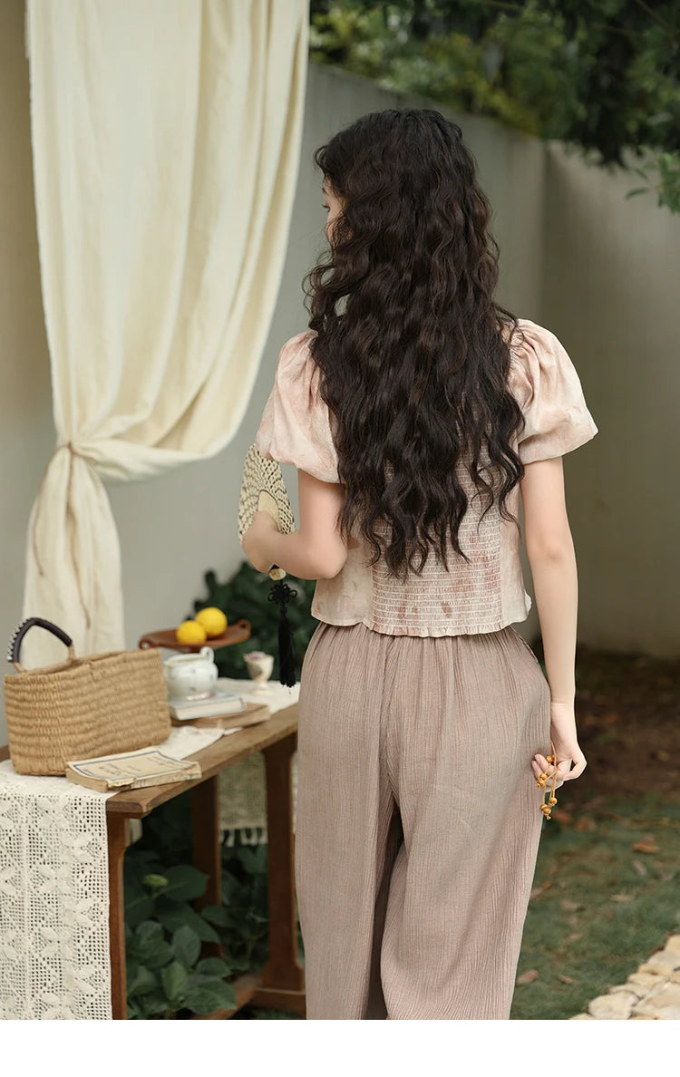 MISHOW Women's Contrast Halo Printing Blouses 2024 Summer French Retro Square Tops Female Puff Sleeve Button Blouse MXD30X1562