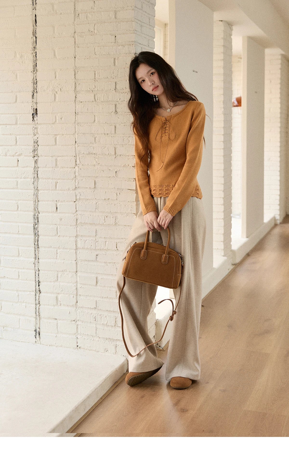 MISHOW Woman Beige Knit Top 2025 Winter Contrast Color French Style Hem Hollow Crochet Sweater Slim Long Sleeves Top MXE89Z2634